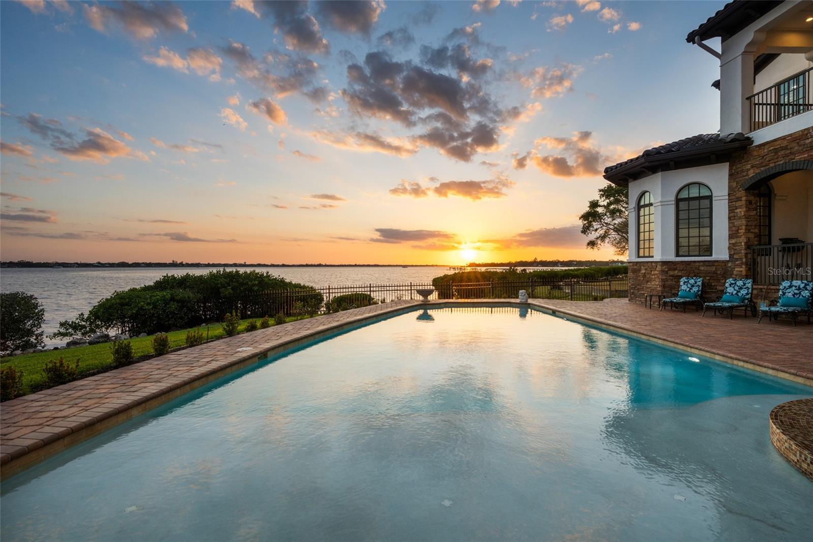 RICHARDS ADD TO PALMETTO - Residential