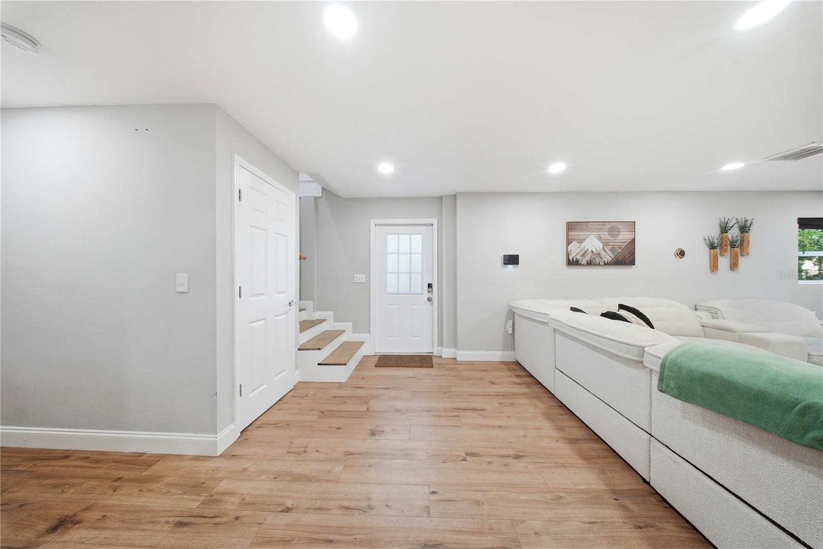UCETA HEIGHTS - Residential