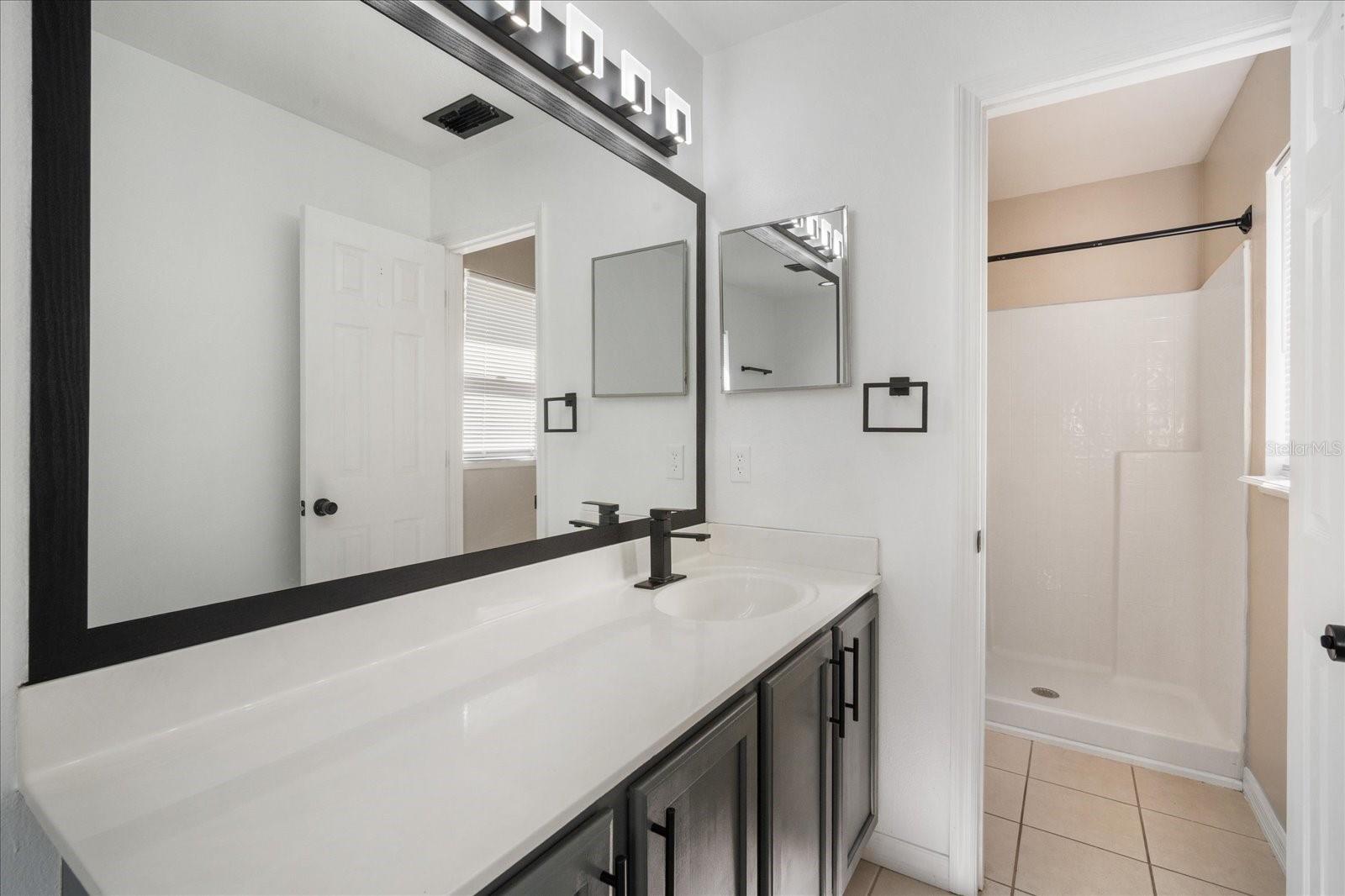 KINGS LAKE PH 1B UNIT 1 - Residential