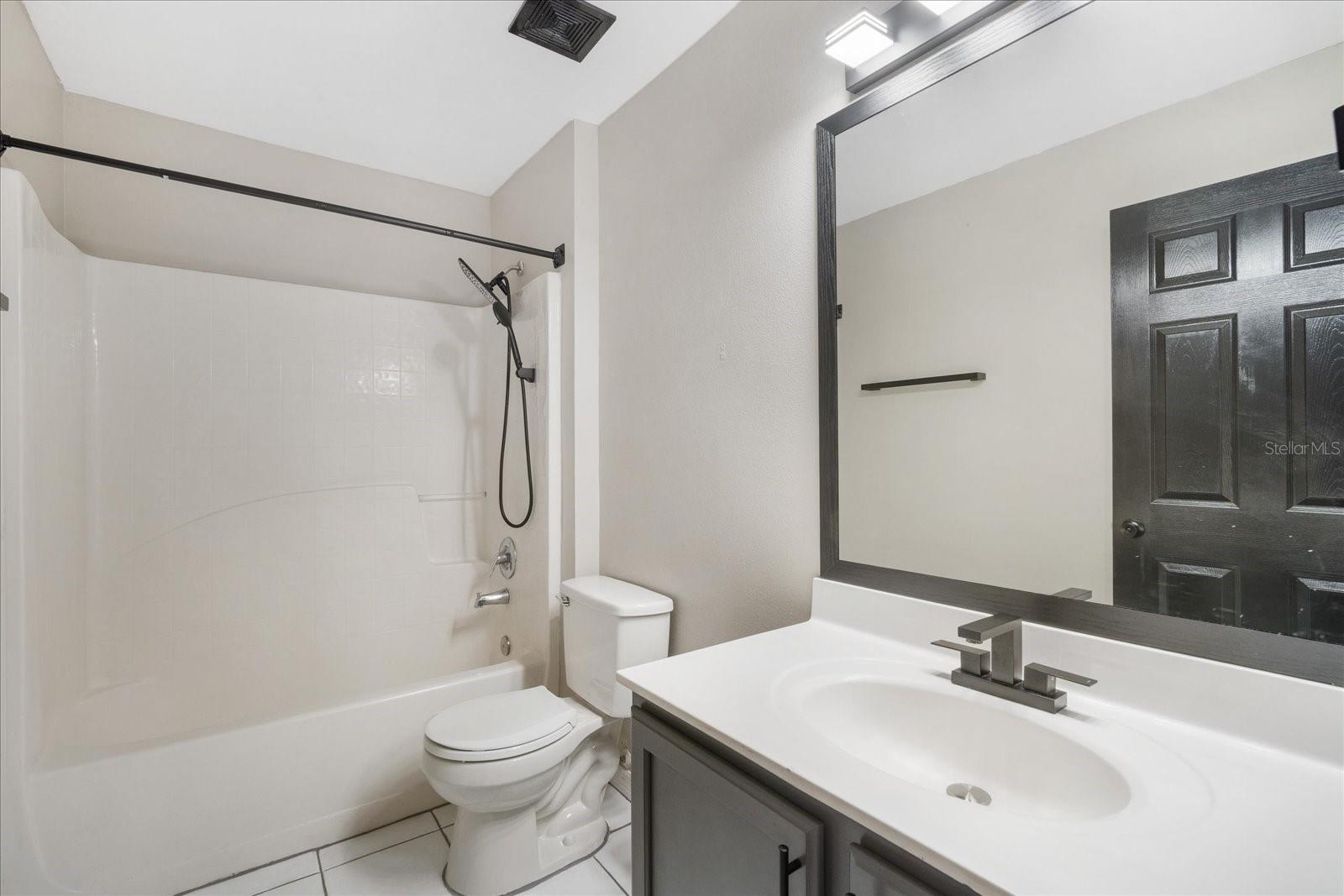 KINGS LAKE PH 1B UNIT 1 - Residential