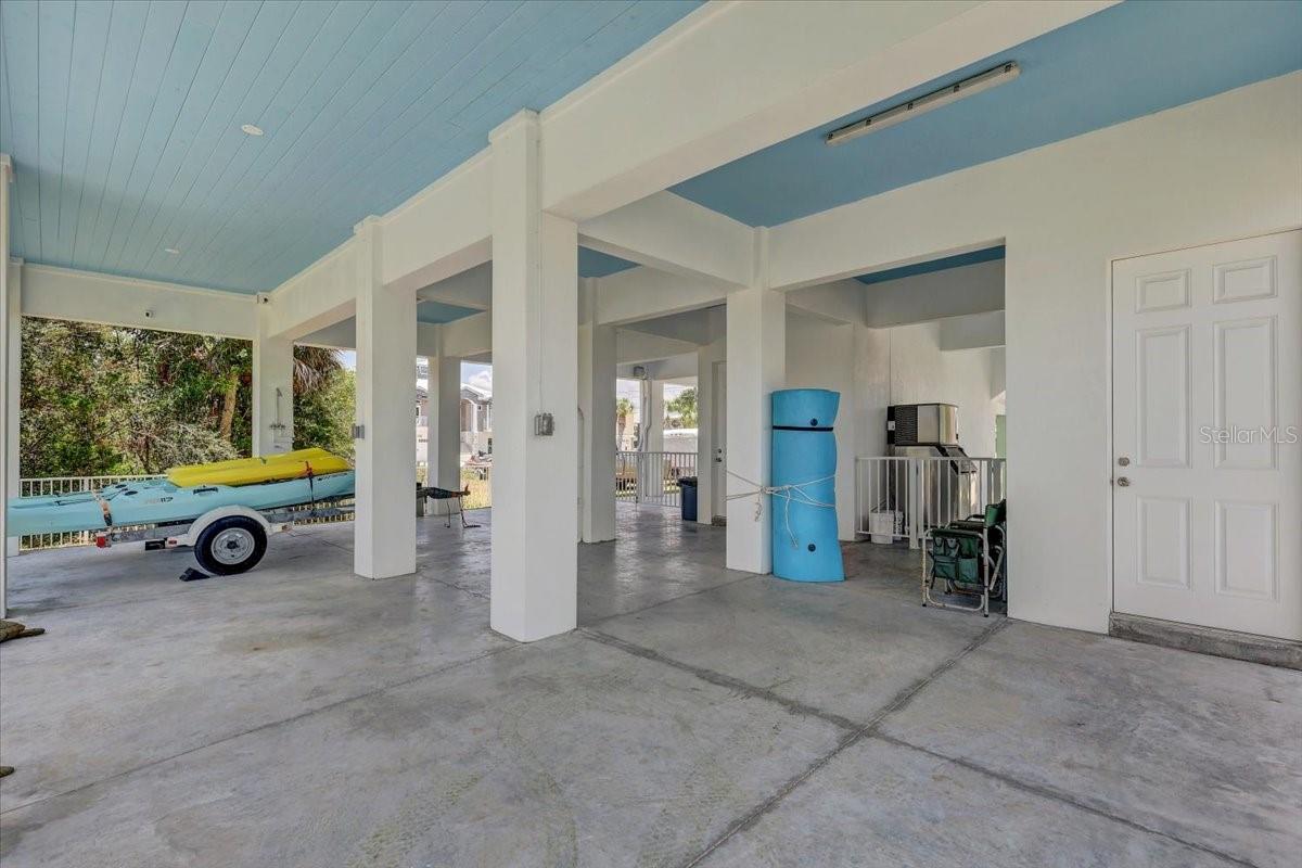 HERNANDO BEACH - Residential