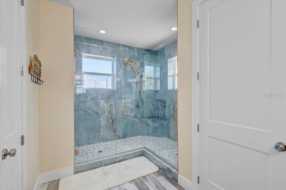 HERNANDO BEACH - Residential