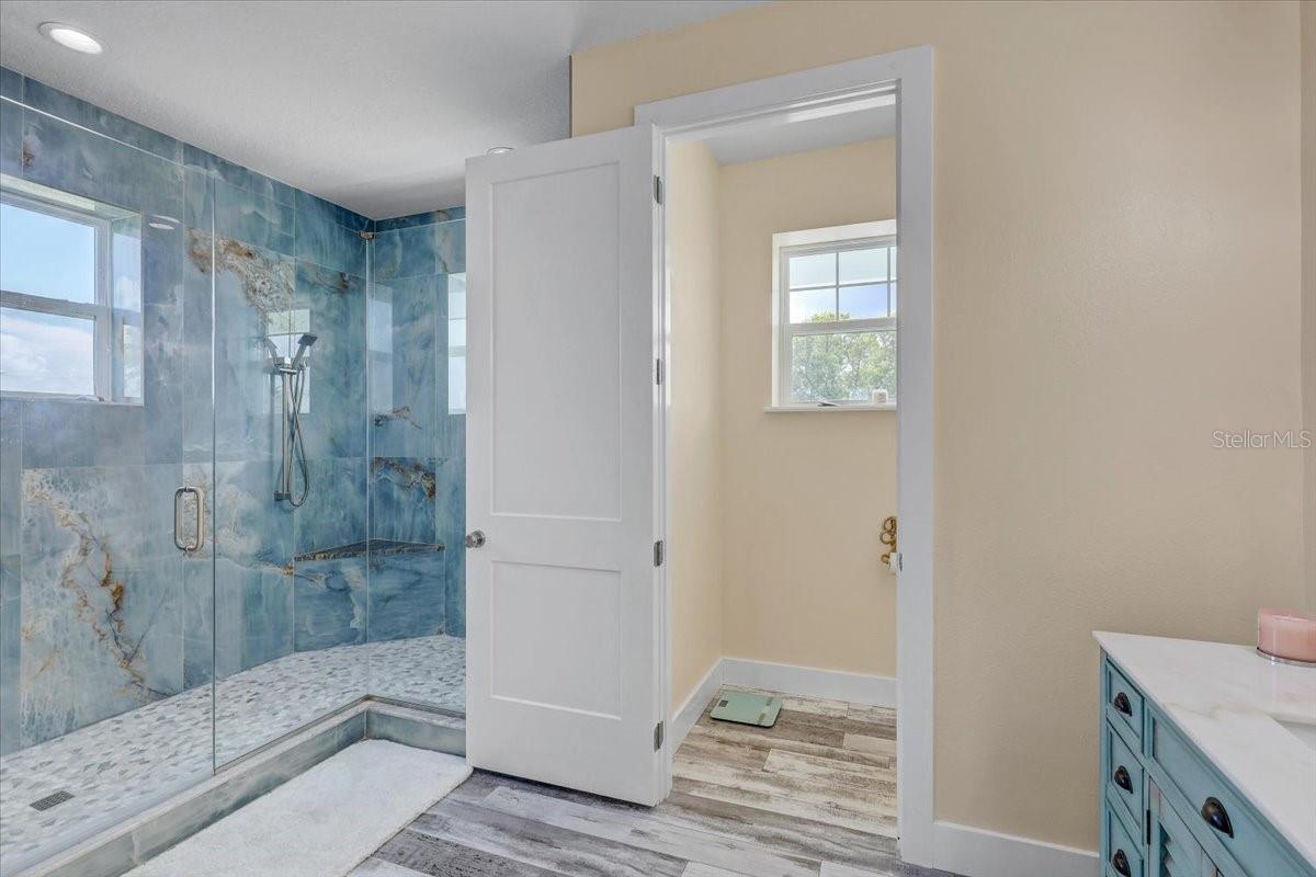 HERNANDO BEACH - Residential