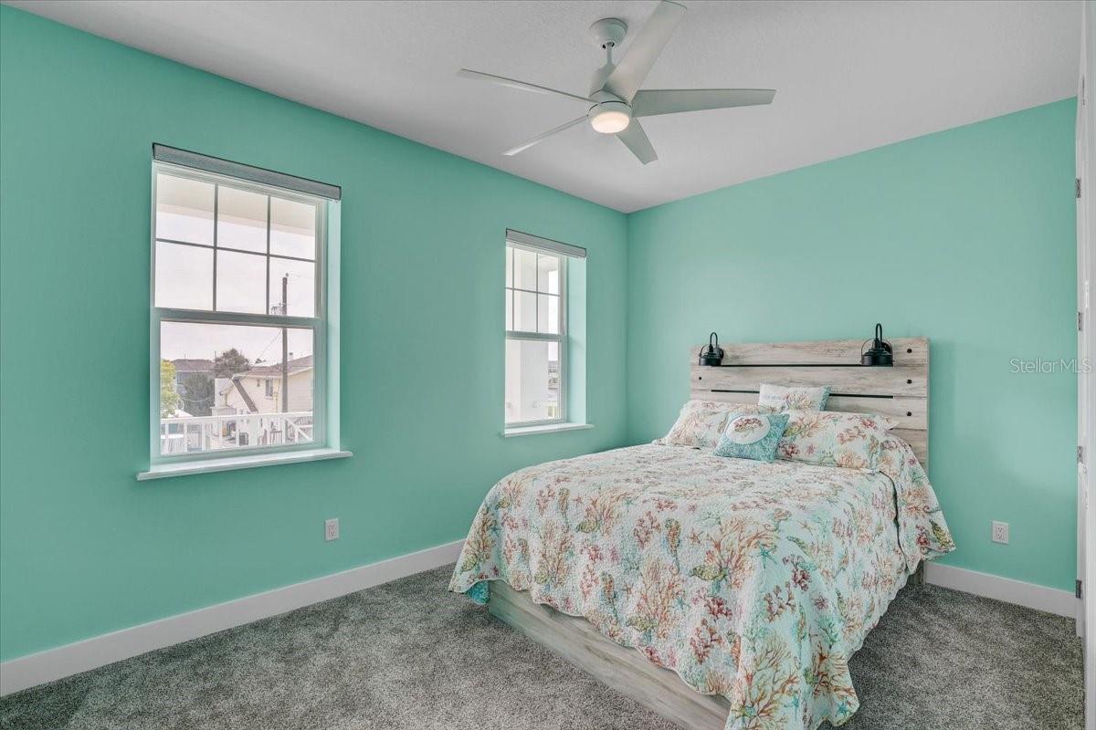 HERNANDO BEACH - Residential