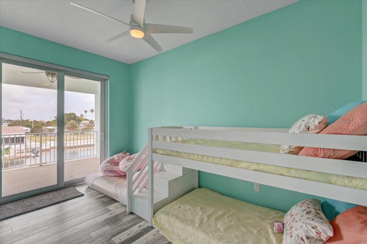 HERNANDO BEACH - Residential