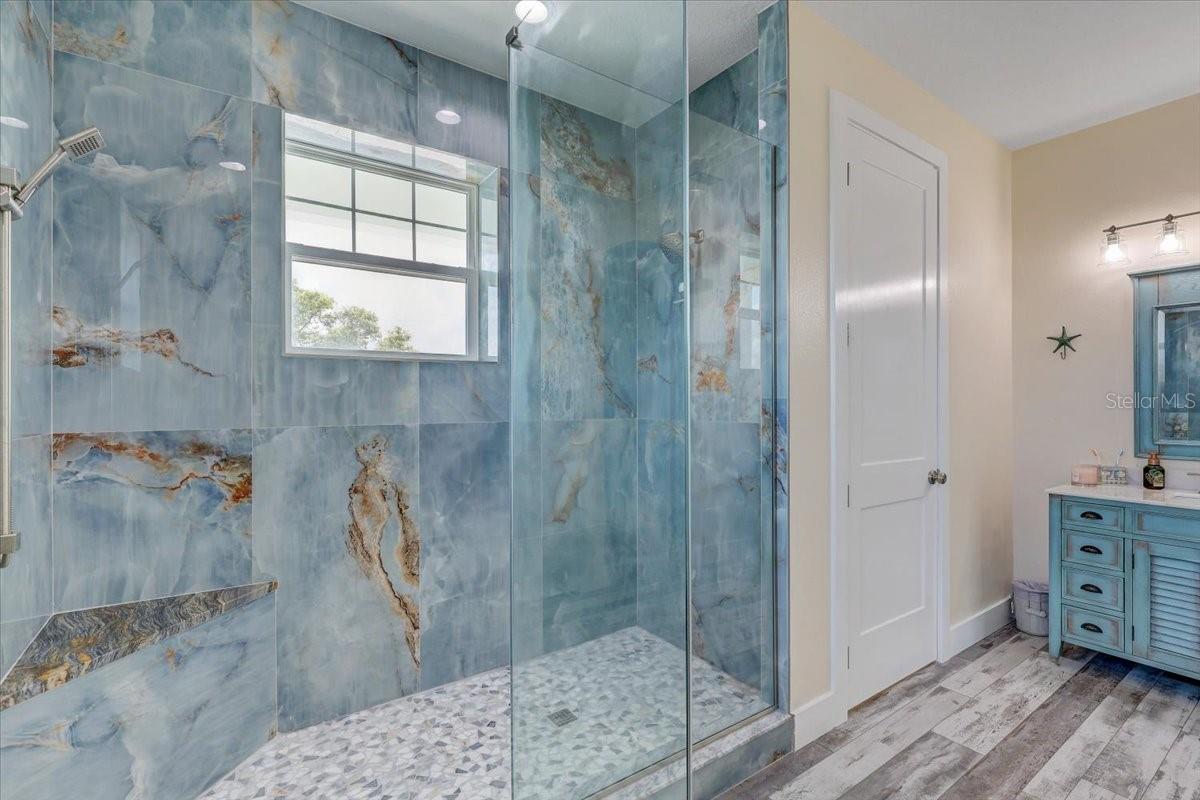 HERNANDO BEACH - Residential