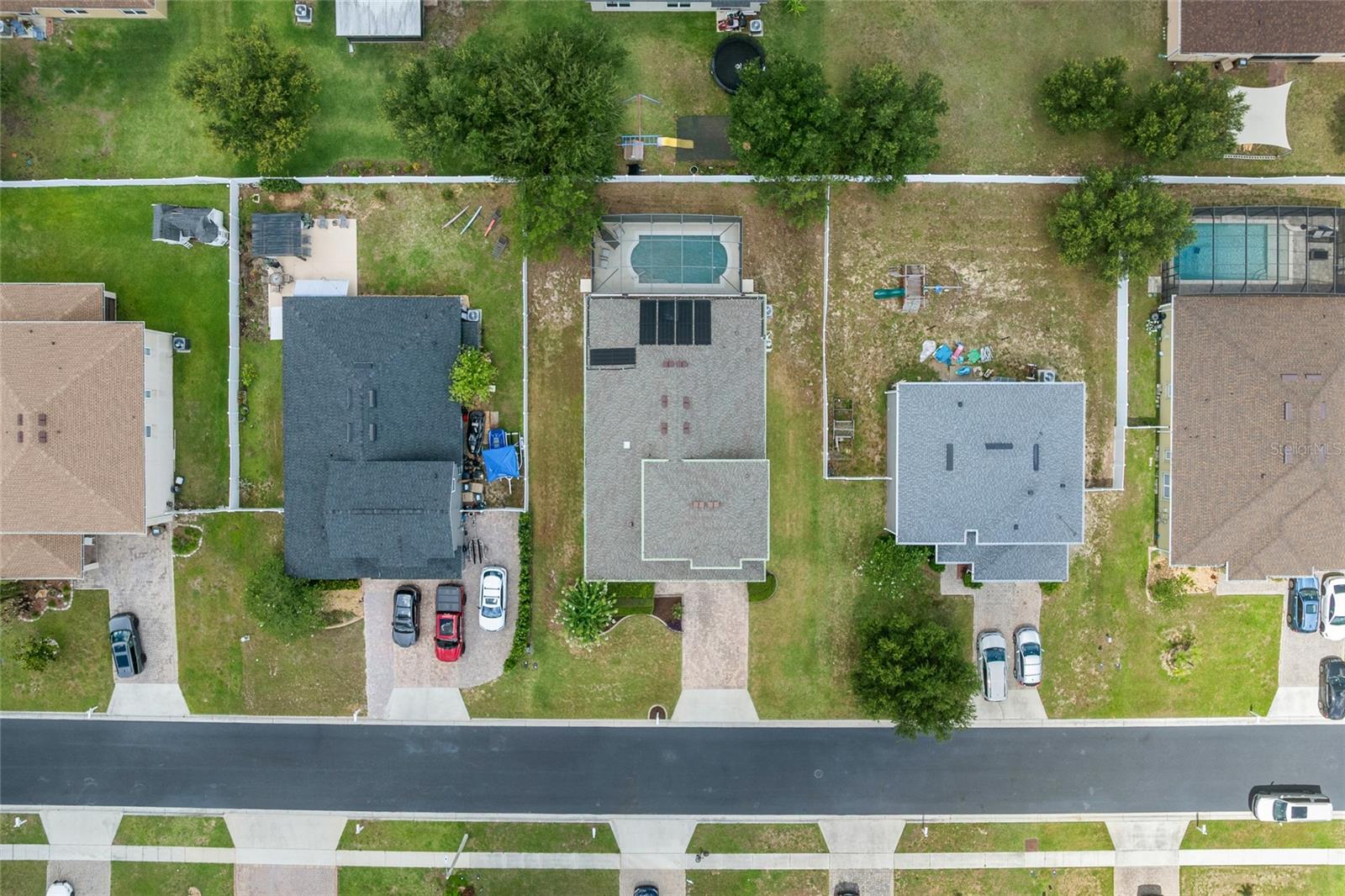 BARRINGTON ESTATES - Residential