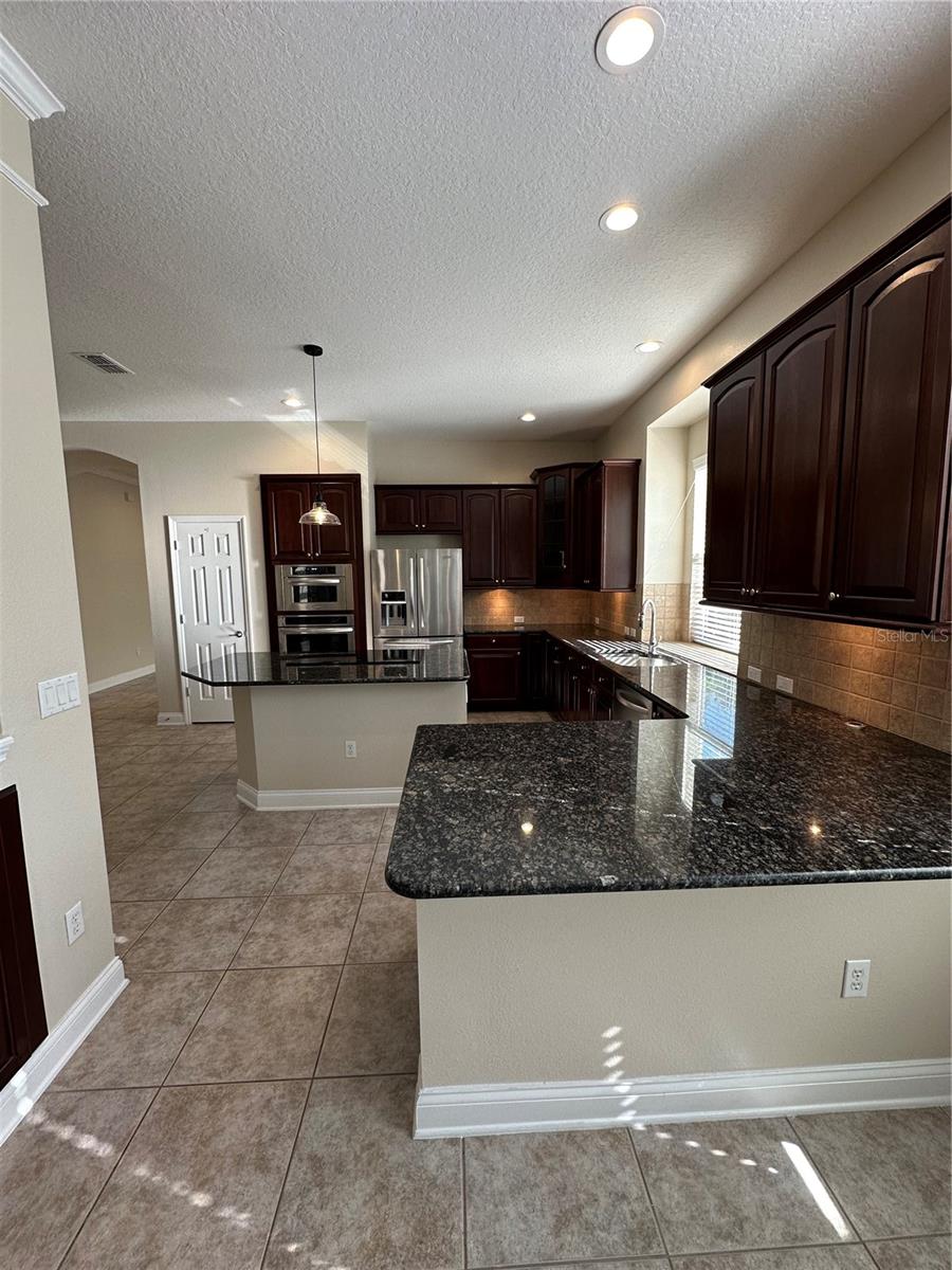 AVALON PARK VILLAGE 05 51 58 - Residential Lease