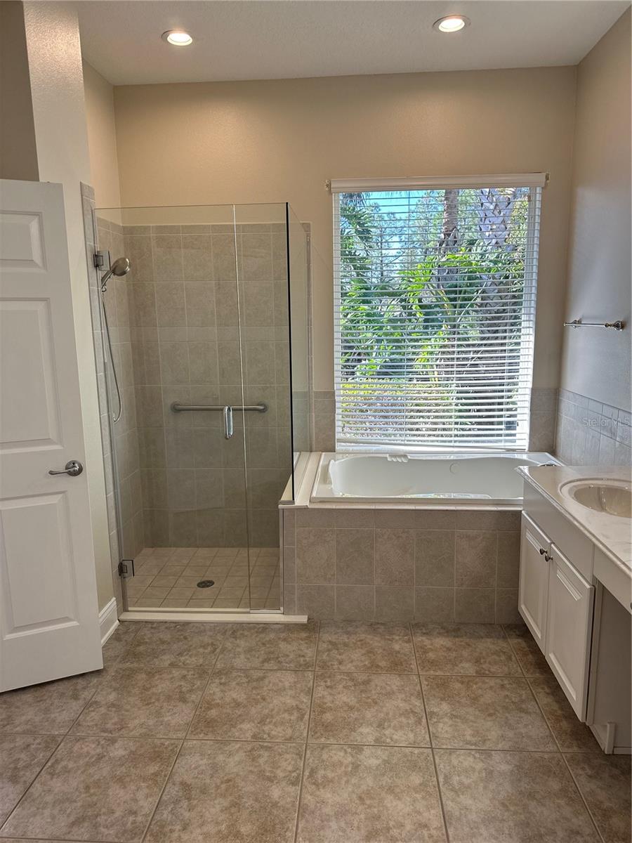 AVALON PARK VILLAGE 05 51 58 - Residential Lease