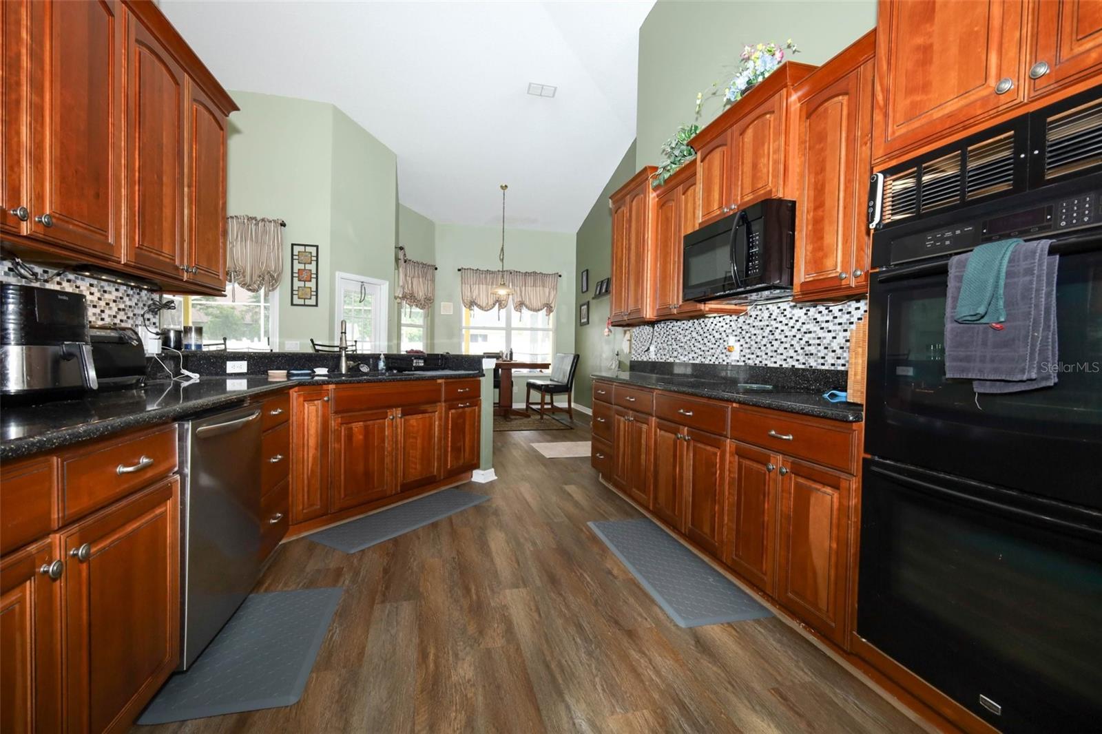 VILLAGES AT KINGSBRIDGE WEST TR B-1 - Residential