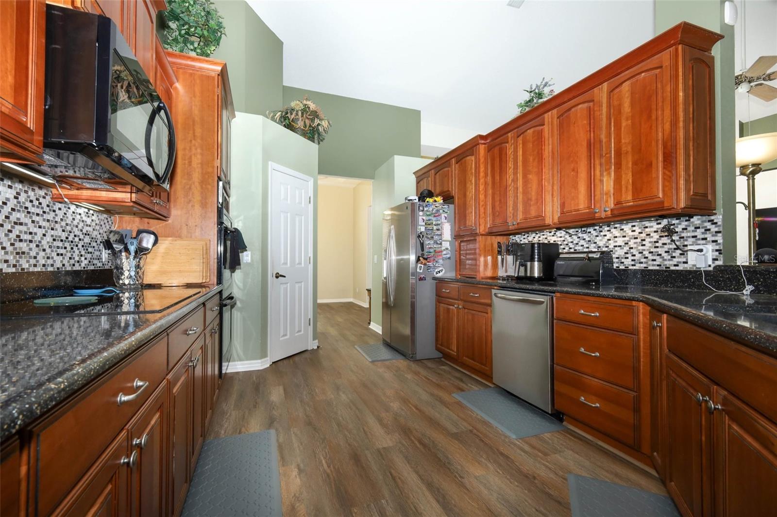 VILLAGES AT KINGSBRIDGE WEST TR B-1 - Residential