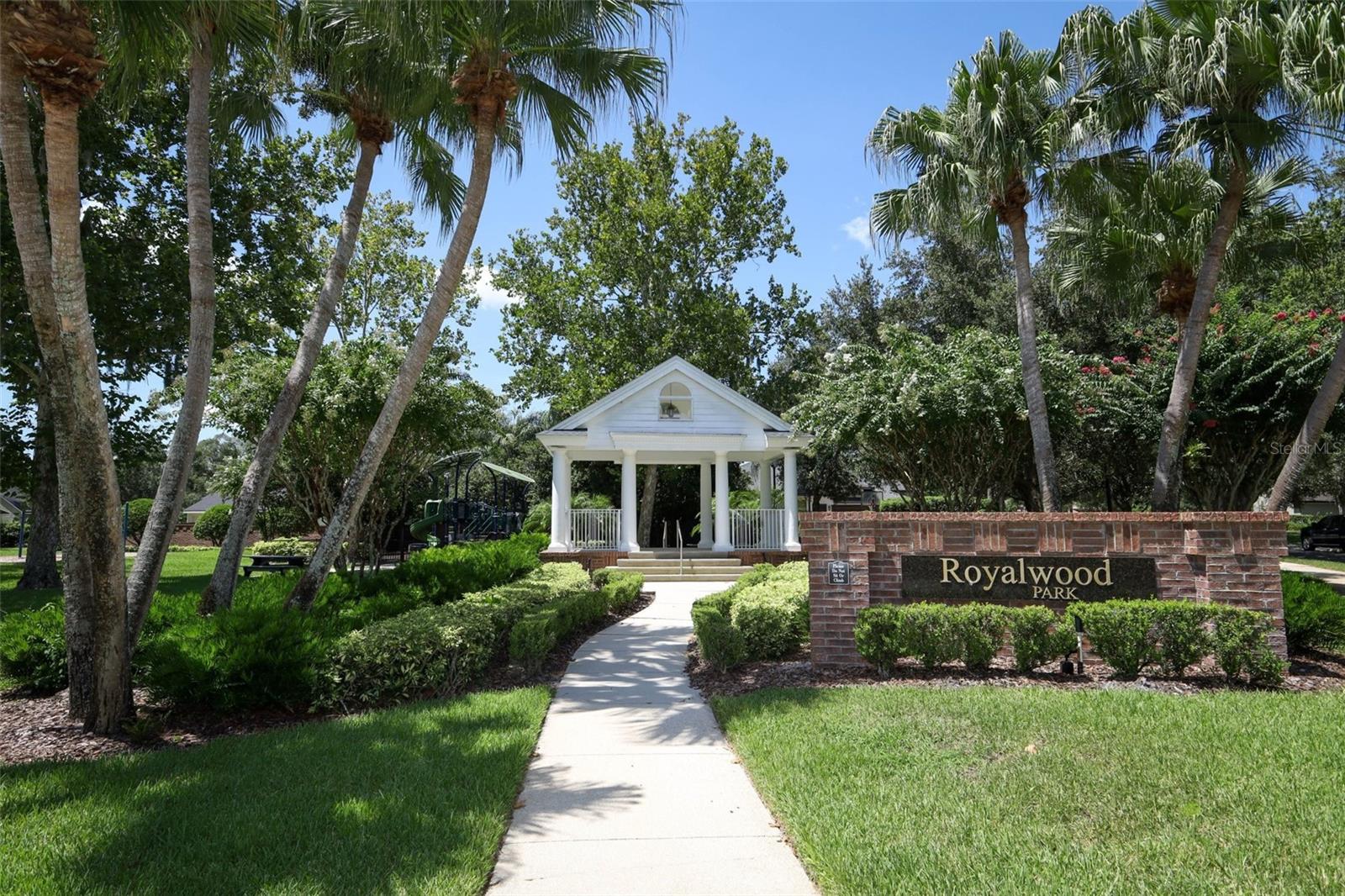 VILLAGES AT KINGSBRIDGE WEST TR B-1 - Residential