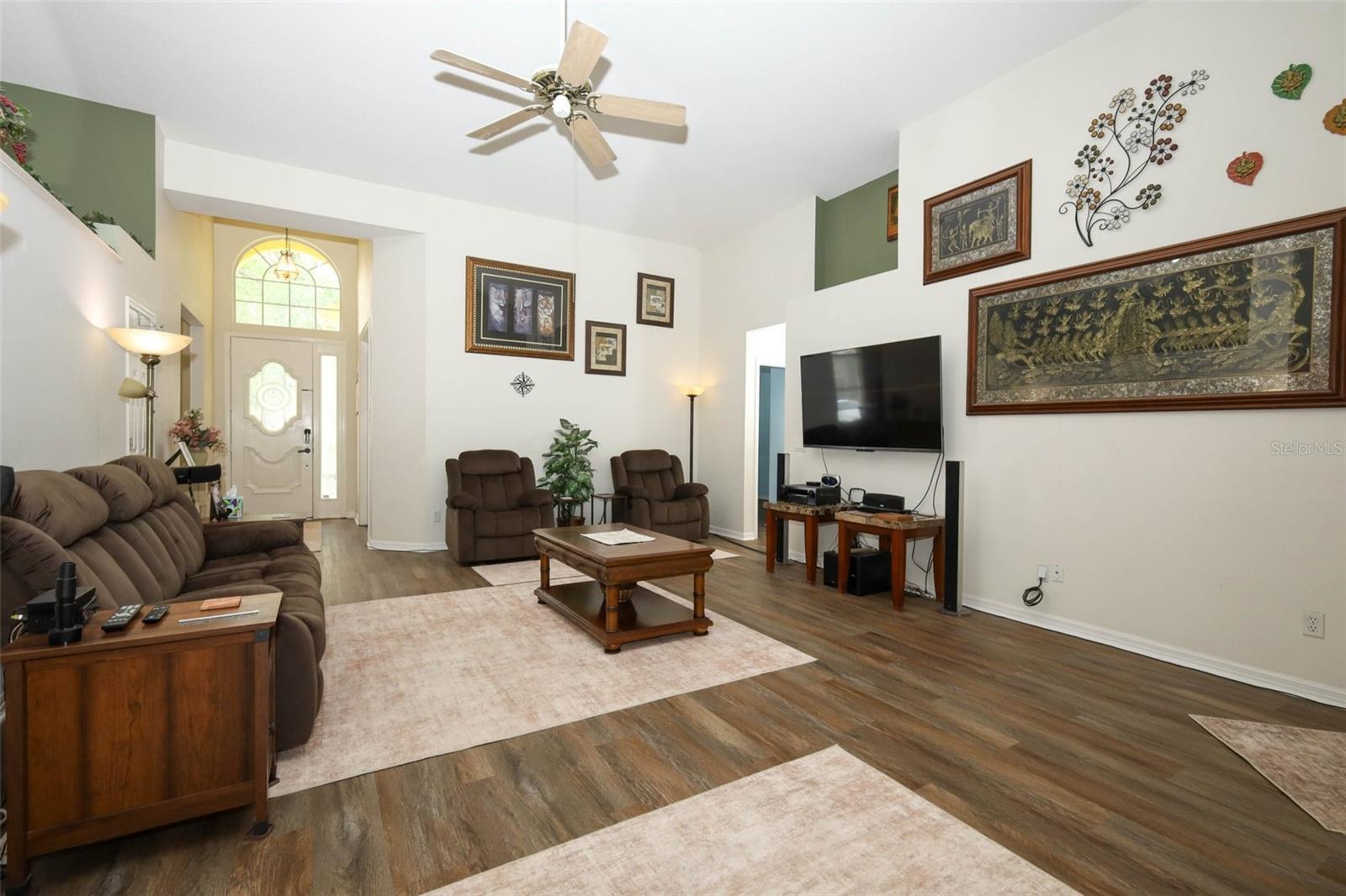 VILLAGES AT KINGSBRIDGE WEST TR B-1 - Residential