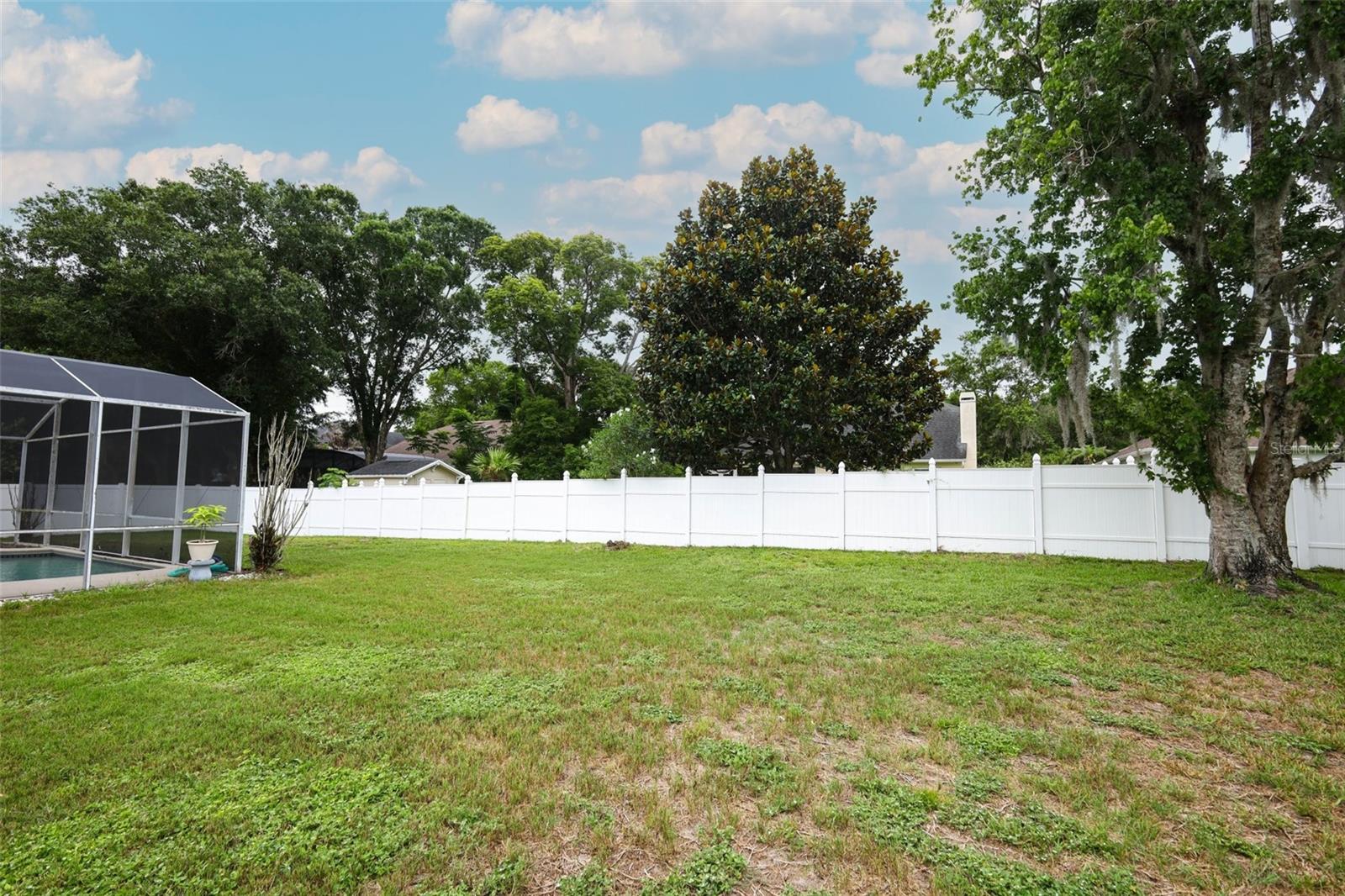 VILLAGES AT KINGSBRIDGE WEST TR B-1 - Residential