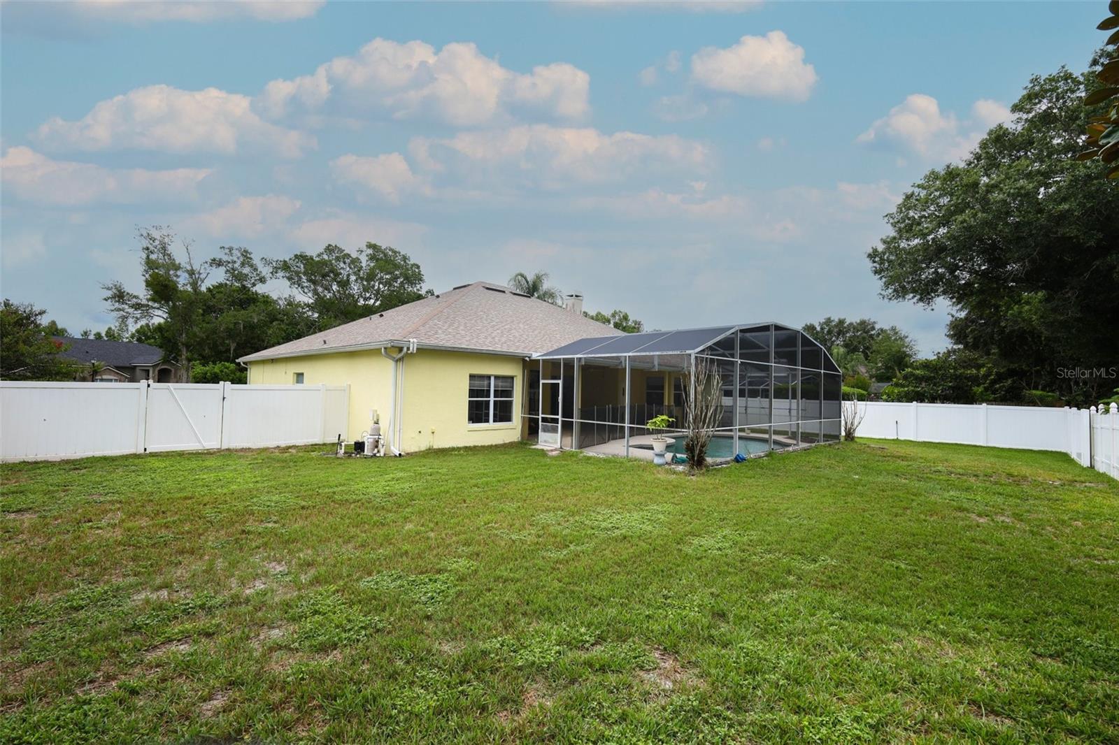 VILLAGES AT KINGSBRIDGE WEST TR B-1 - Residential