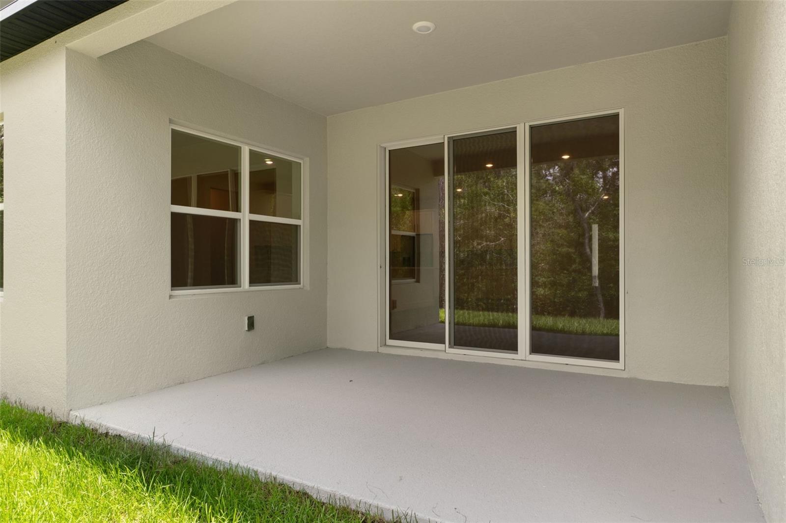 FAIRVIEW ESTATES - Residential