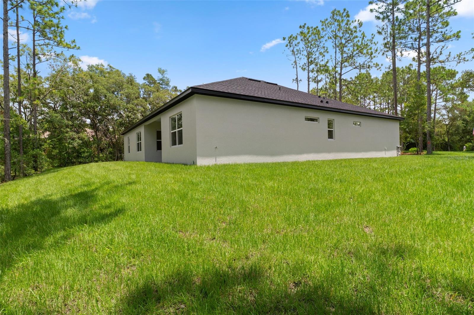 FAIRVIEW ESTATES - Residential