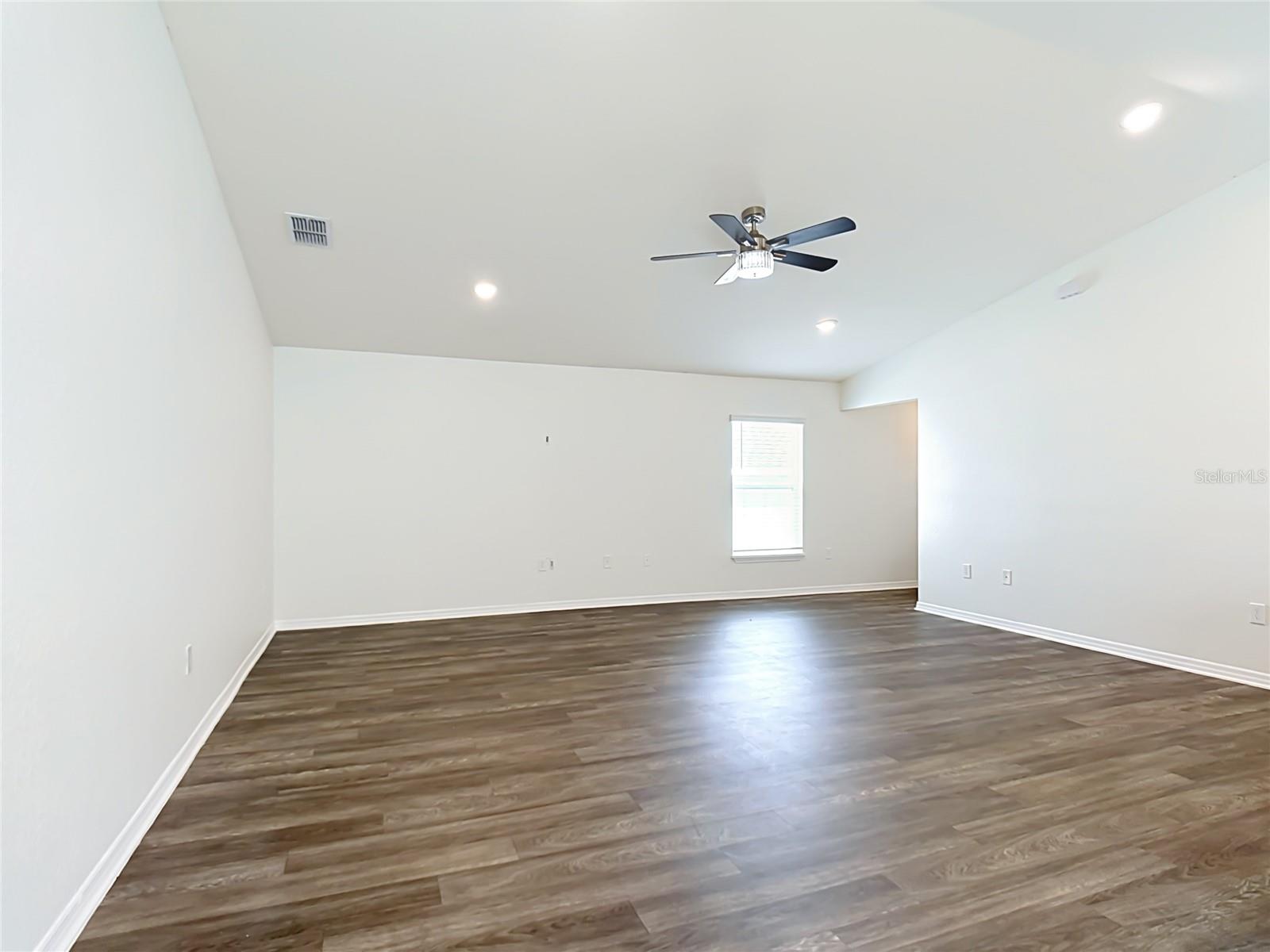 HIGHLAND MDWS PH 7 - Residential