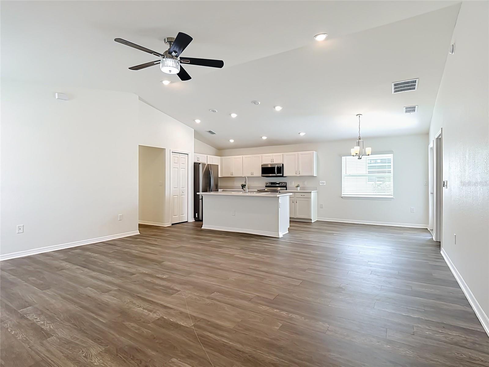 HIGHLAND MDWS PH 7 - Residential