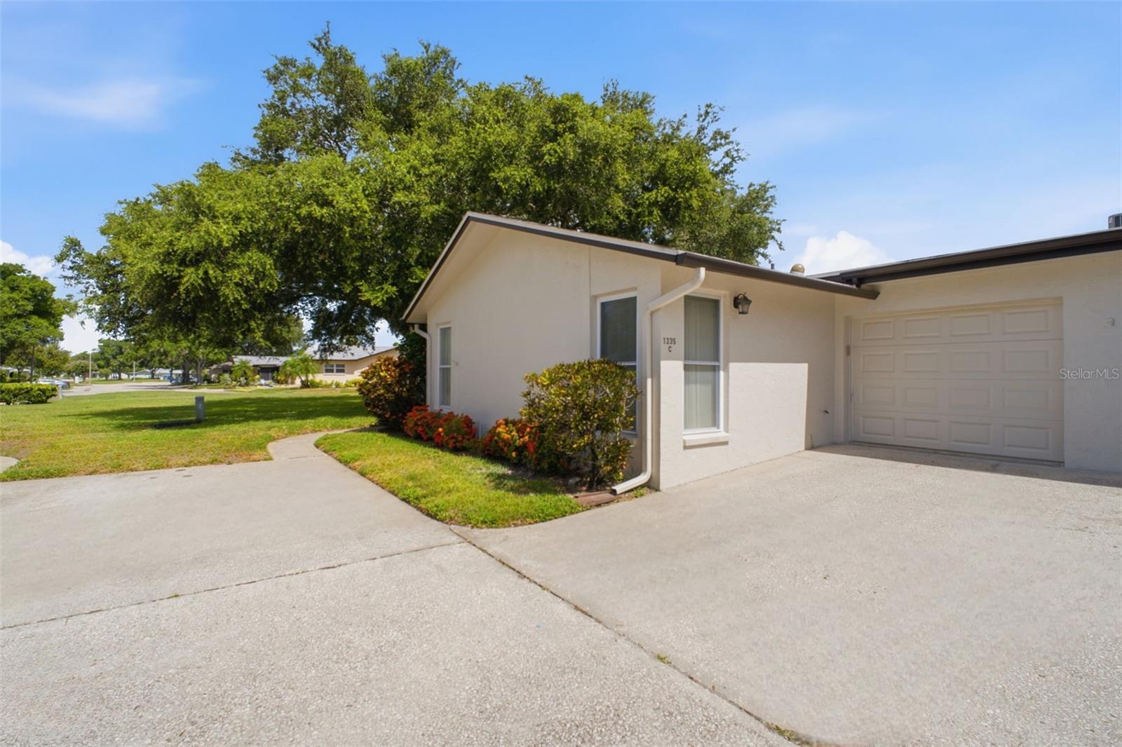 HIGHLAND LAKES CONDO - Residential