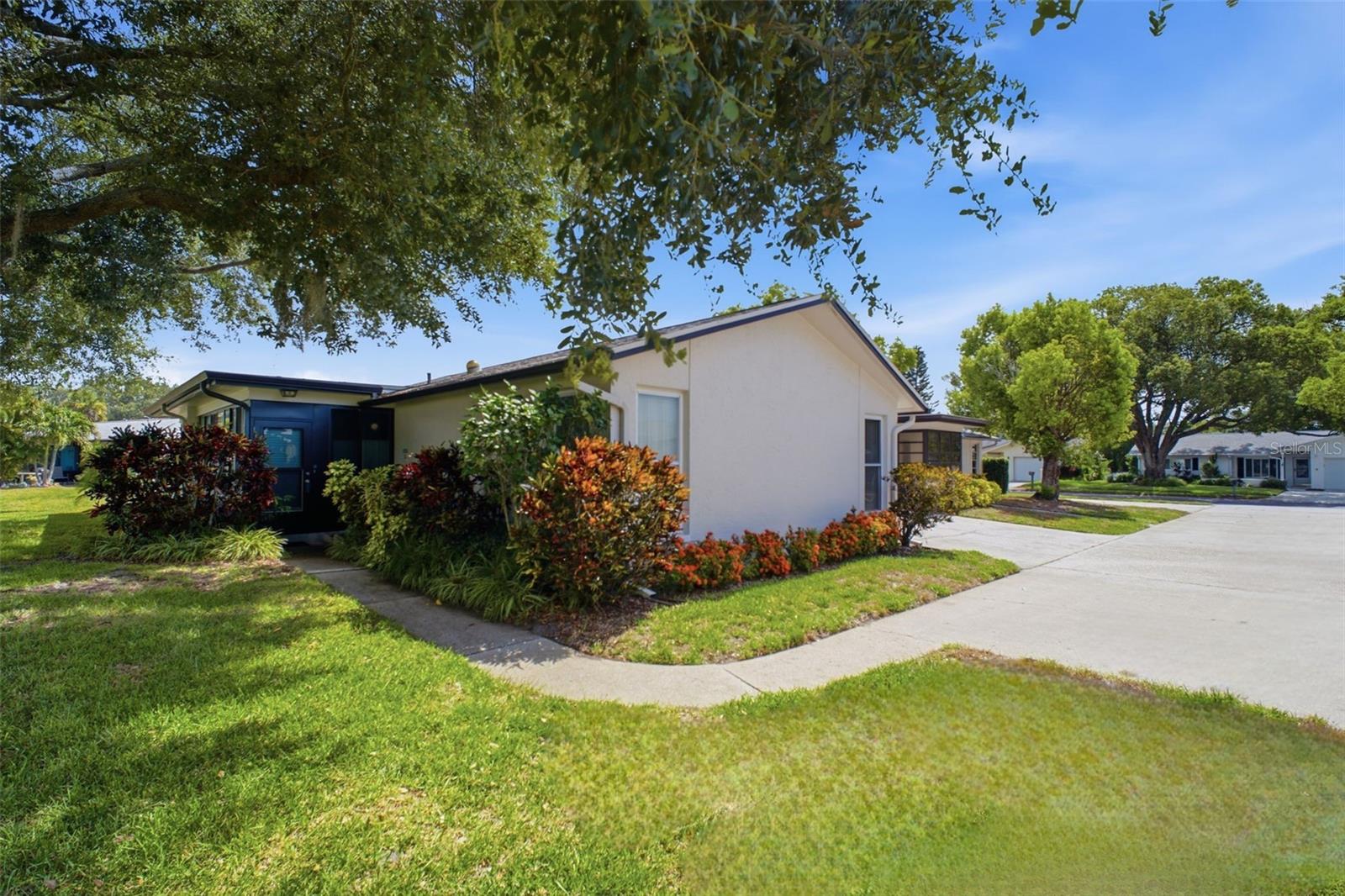 HIGHLAND LAKES CONDO - Residential