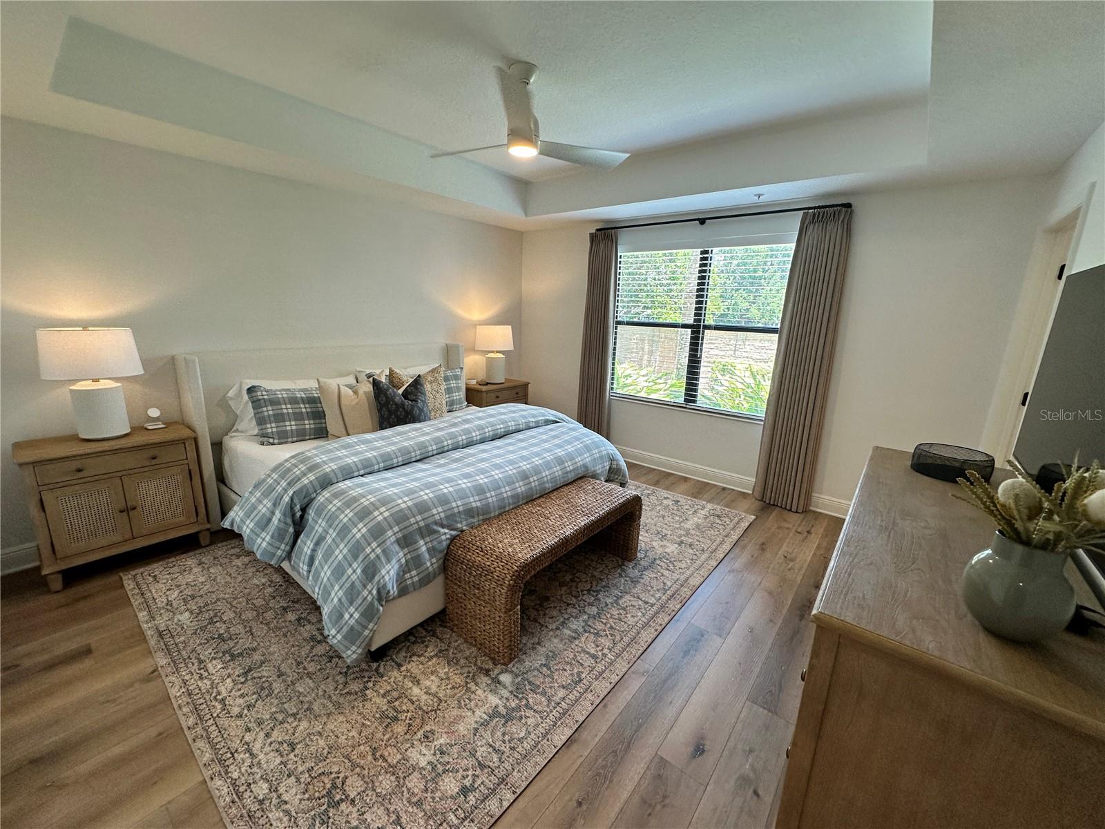 PALMA SOLA TRACE - Residential Lease