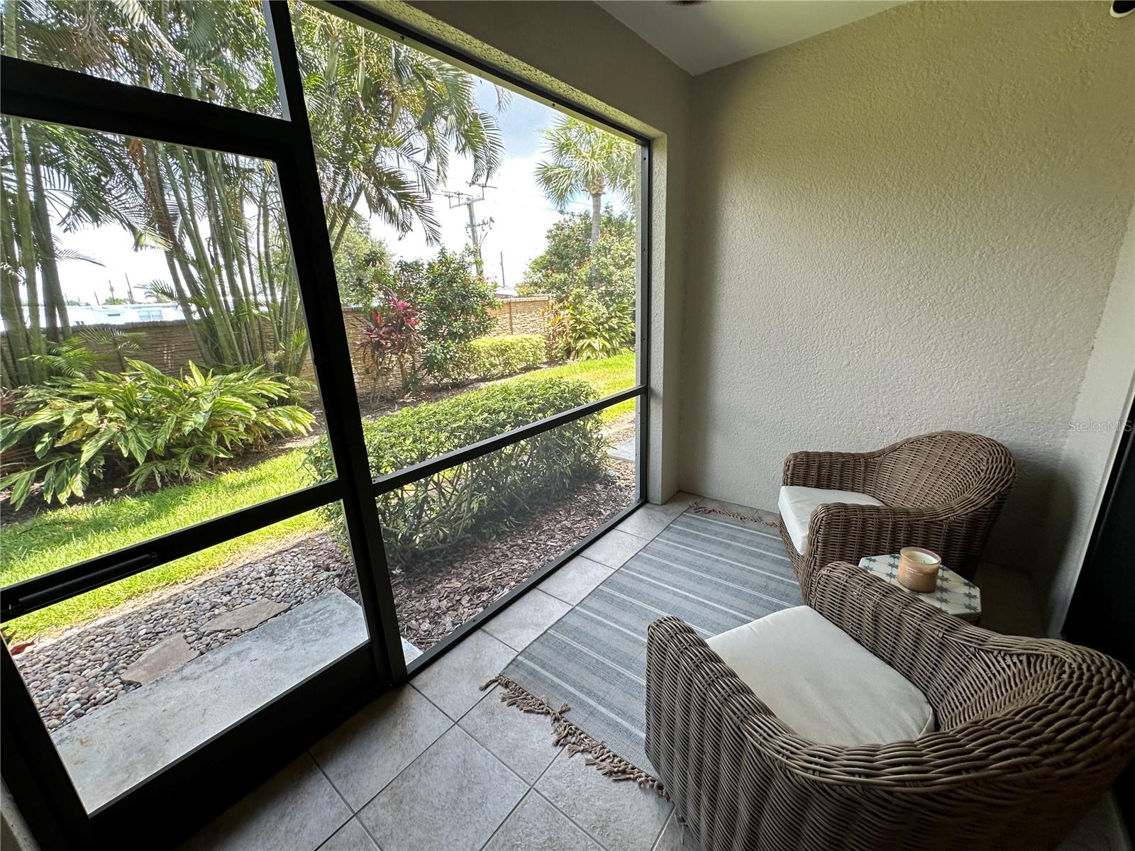 PALMA SOLA TRACE - Residential Lease