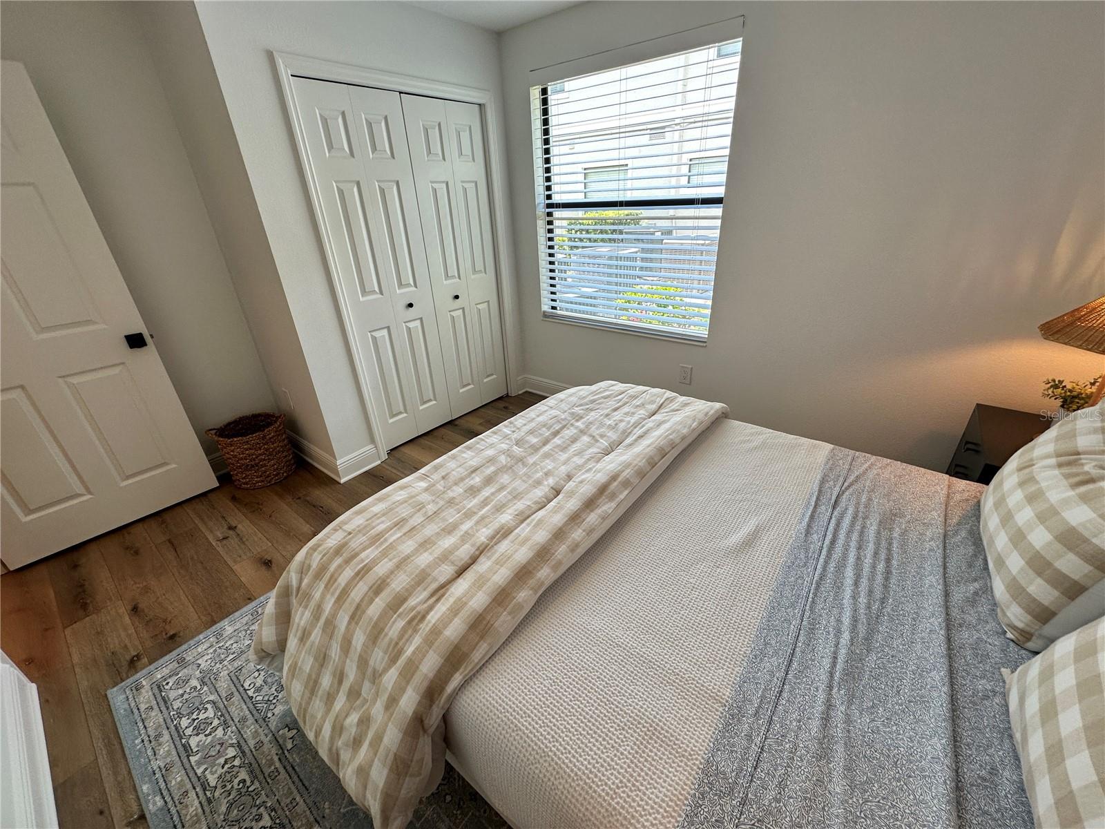 PALMA SOLA TRACE - Residential Lease