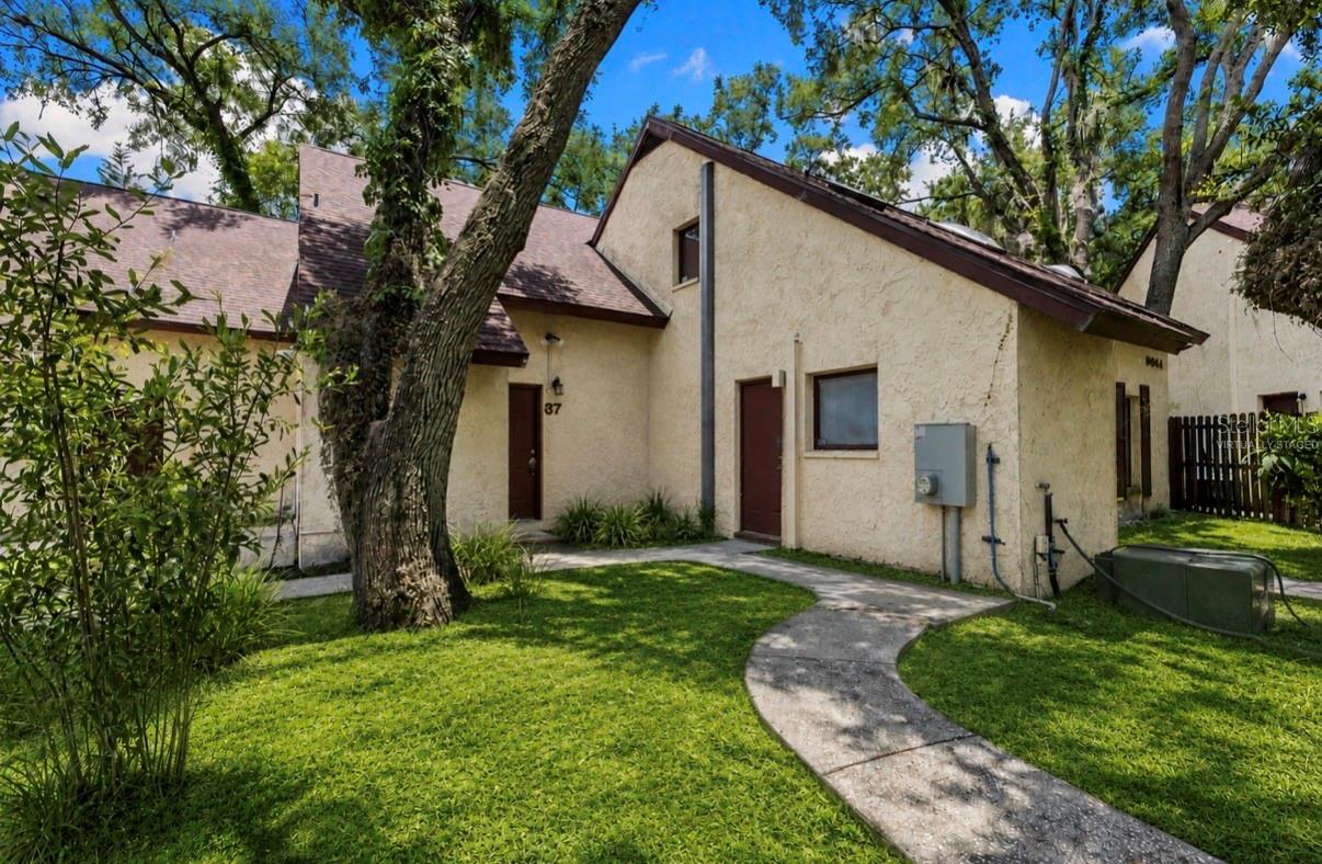 OAK BRIDGE RUN A CONDO - Residential