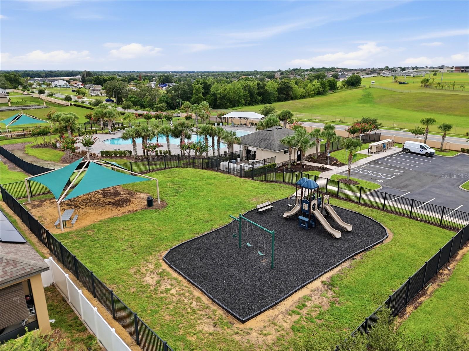 ORCHID GROVE - Residential