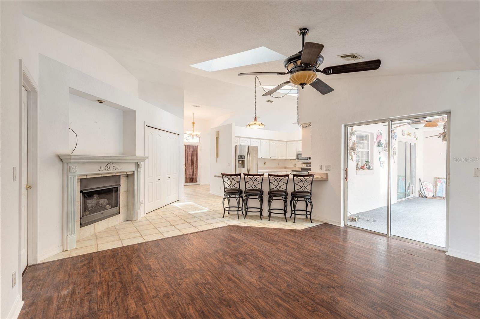 KINGSLAND COUNTRY ESTATE - Residential