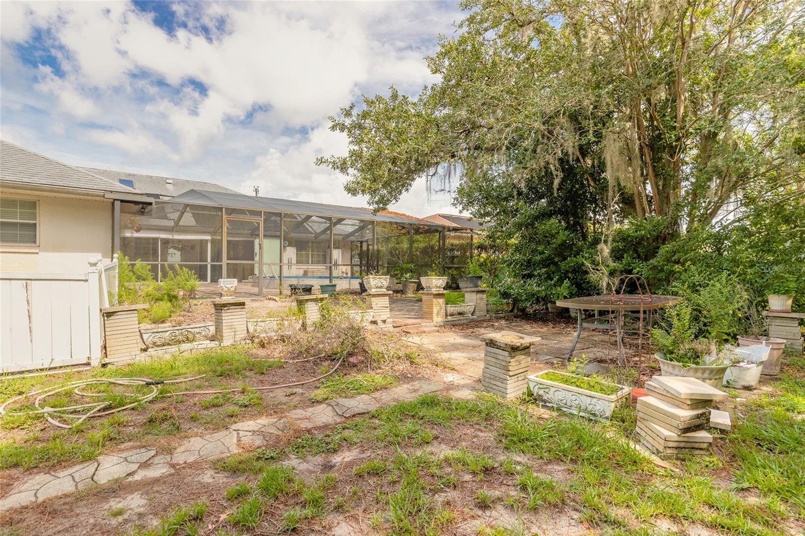KINGSLAND COUNTRY ESTATE - Residential