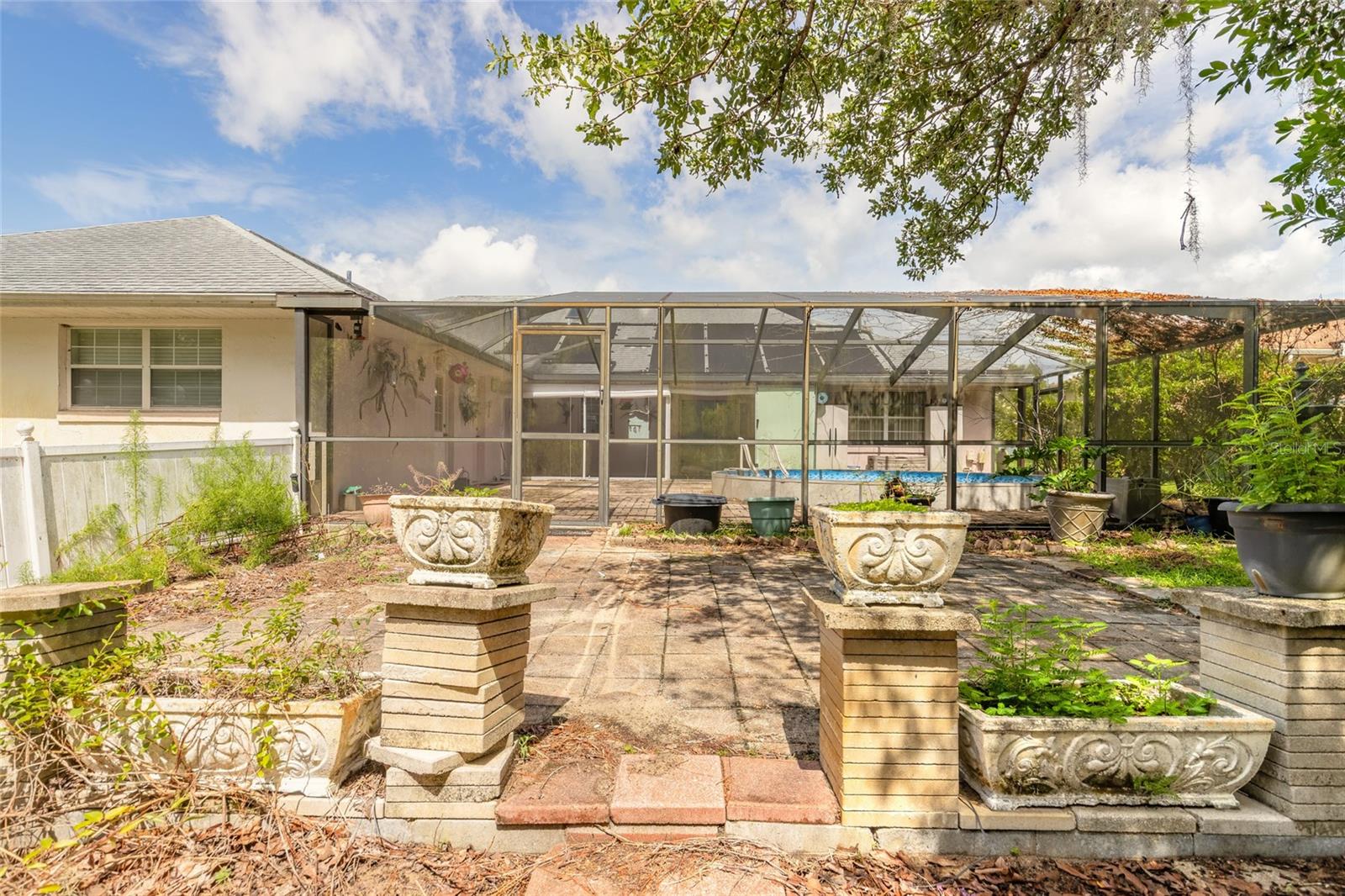 KINGSLAND COUNTRY ESTATE - Residential