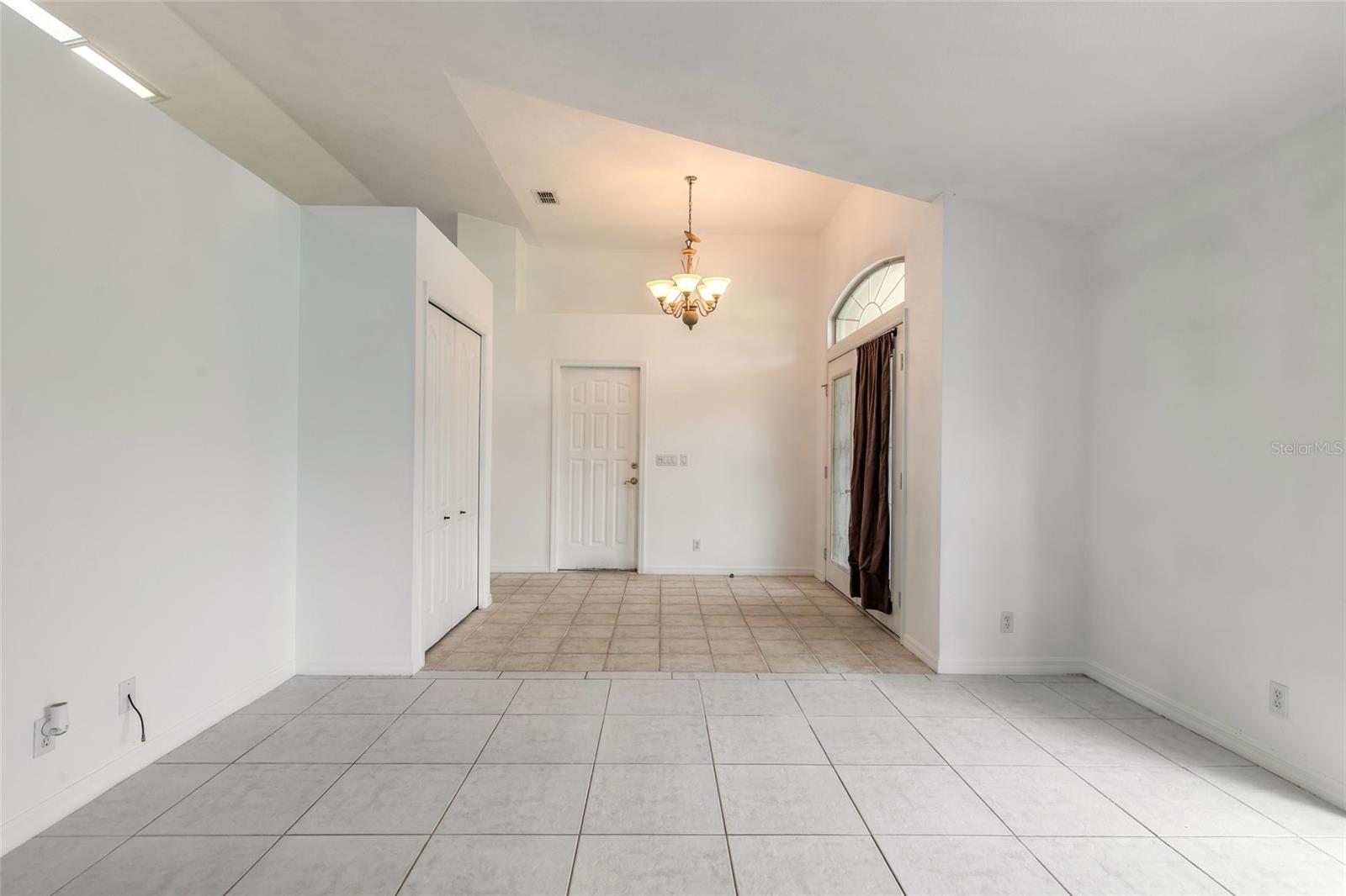 KINGSLAND COUNTRY ESTATE - Residential