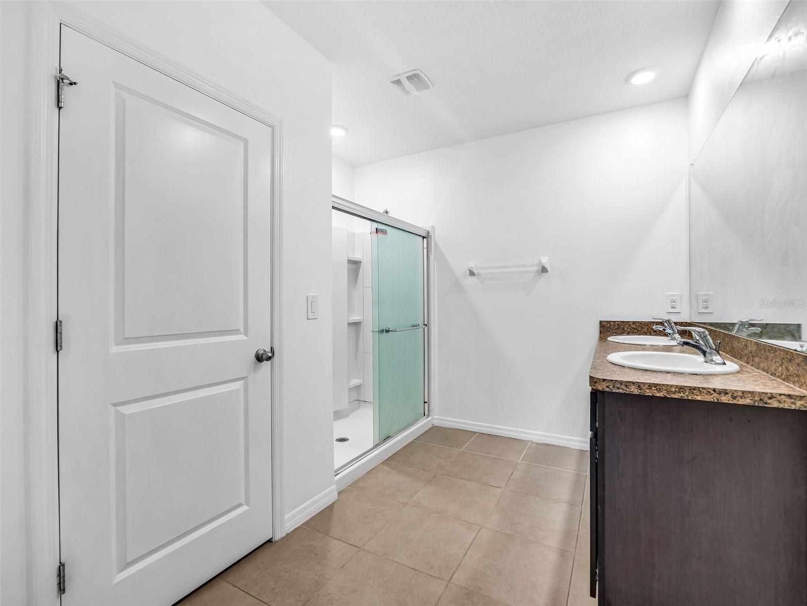 PROMENADE ESTATES PH 1 - Residential