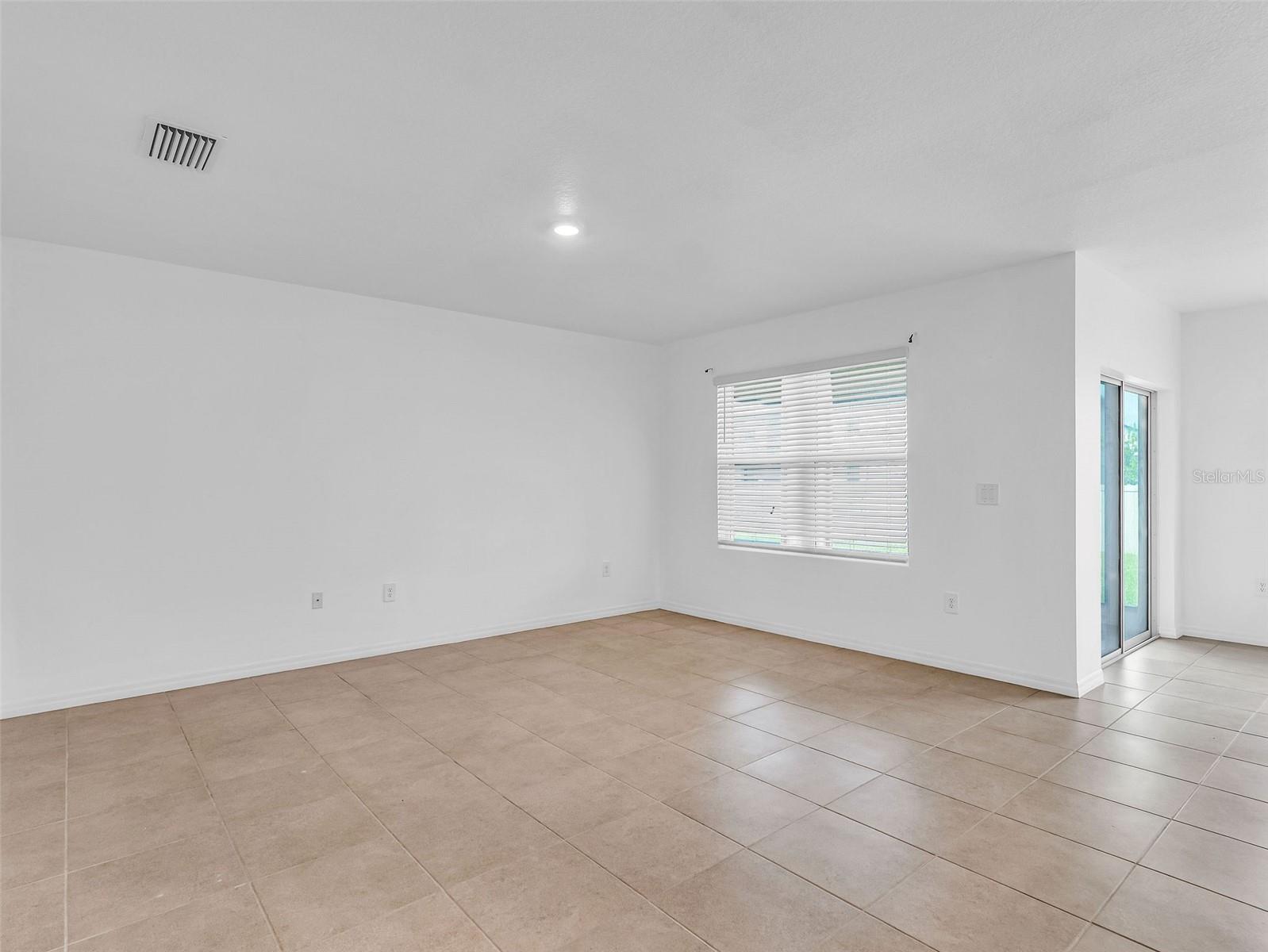 PROMENADE ESTATES PH 1 - Residential