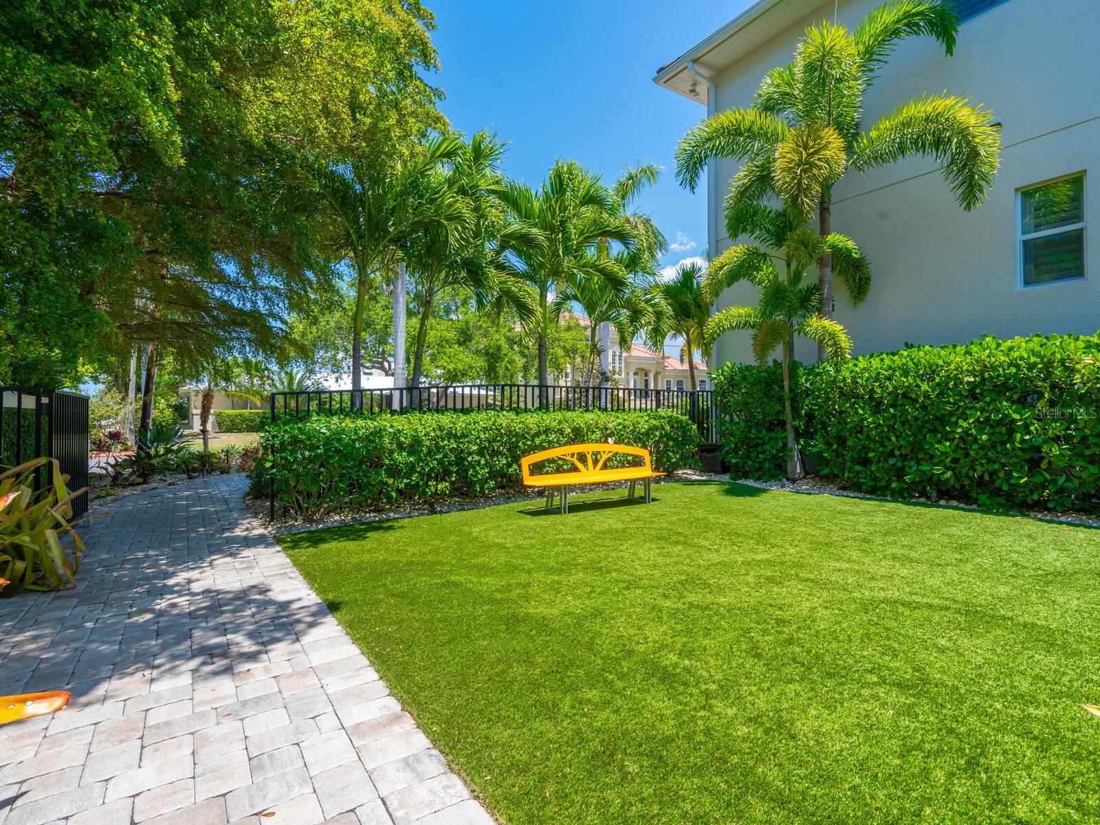 AQUALANE ESTATES 2ND - Residential