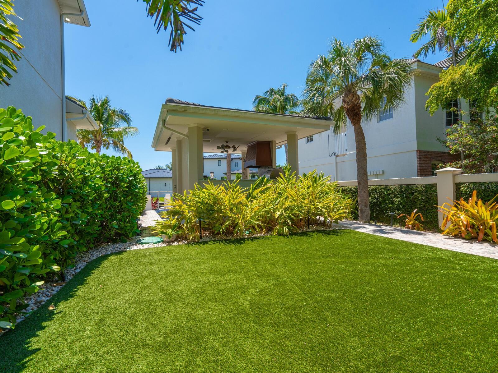 AQUALANE ESTATES 2ND - Residential