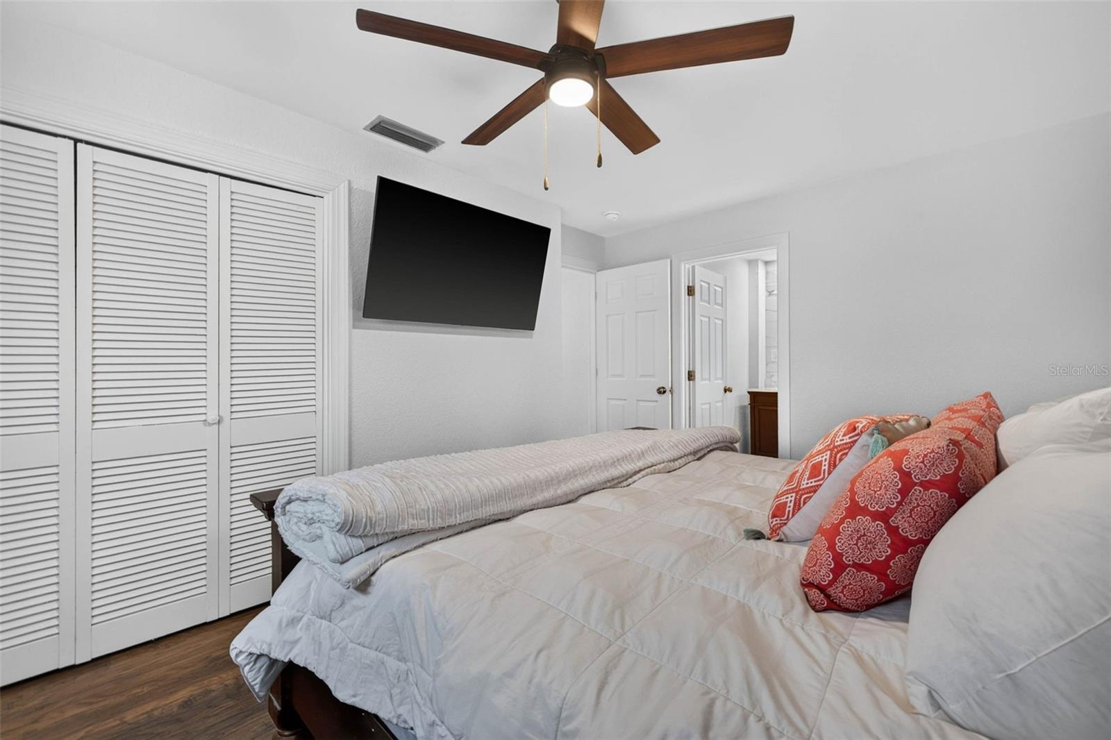 SHORE ACRES VENICE SEC 2ND REP - Residential