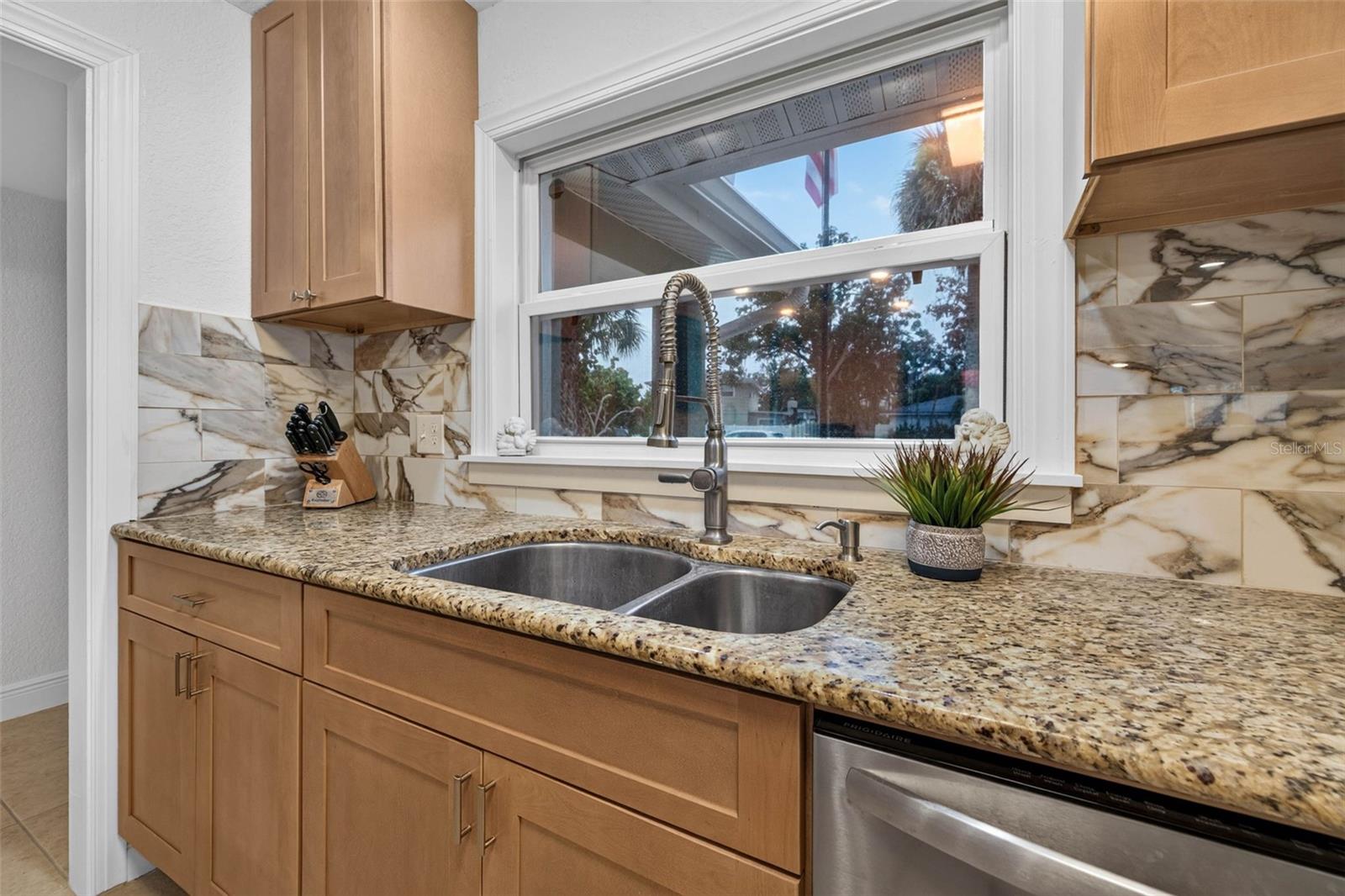SHORE ACRES VENICE SEC 2ND REP - Residential