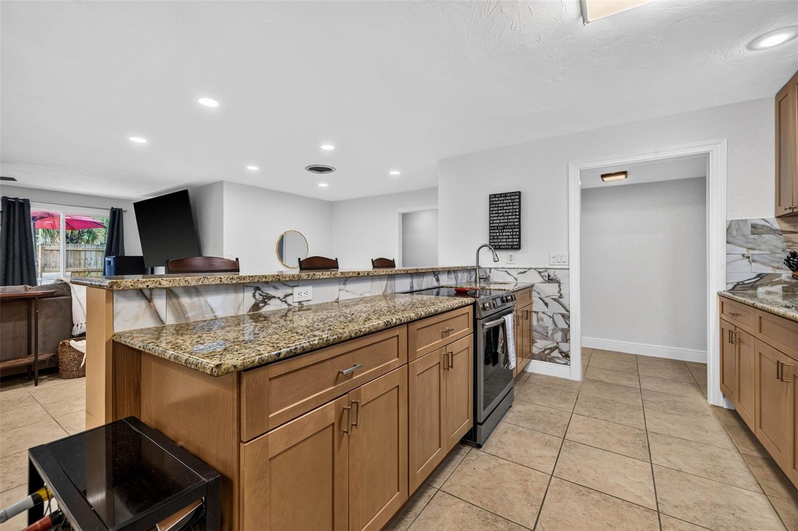 SHORE ACRES VENICE SEC 2ND REP - Residential