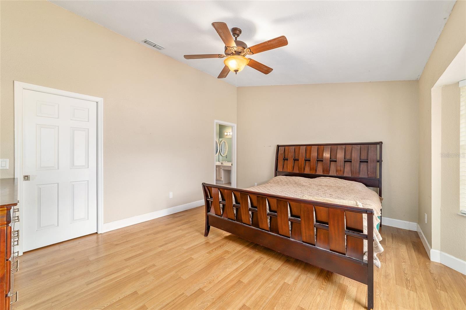 SLVR SPGS SH E - Residential