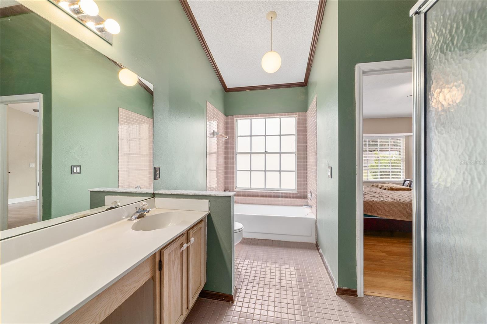 SLVR SPGS SH E - Residential