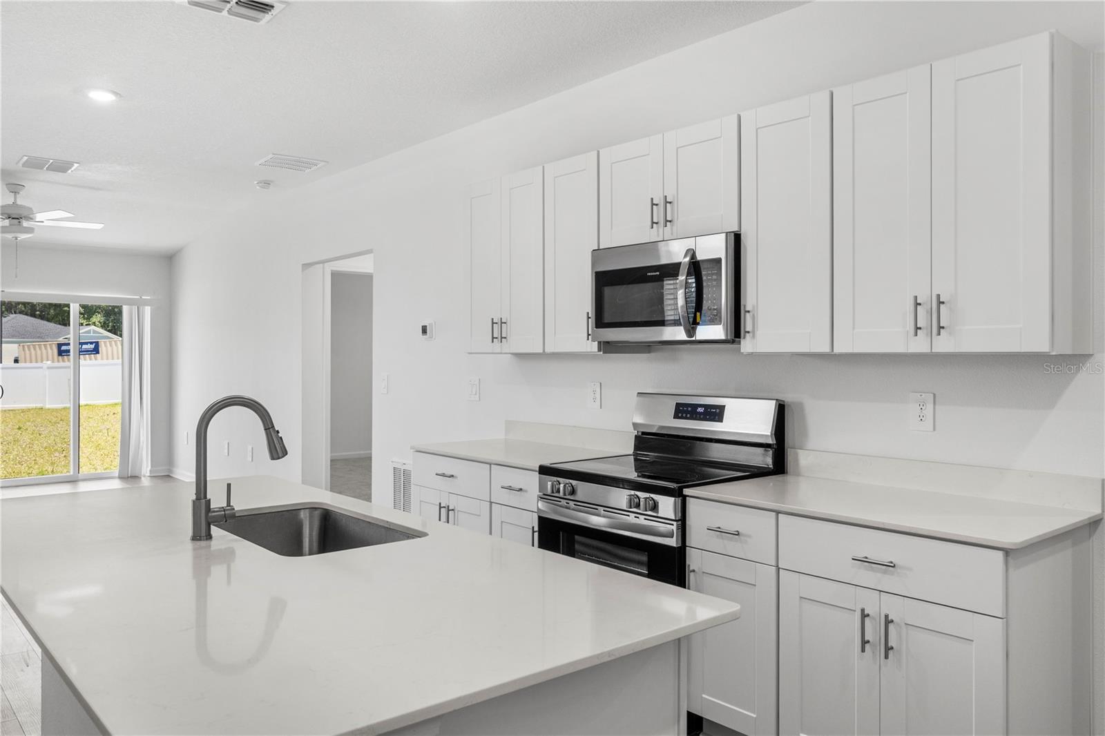 MARION RANCH PHASES - Residential Lease