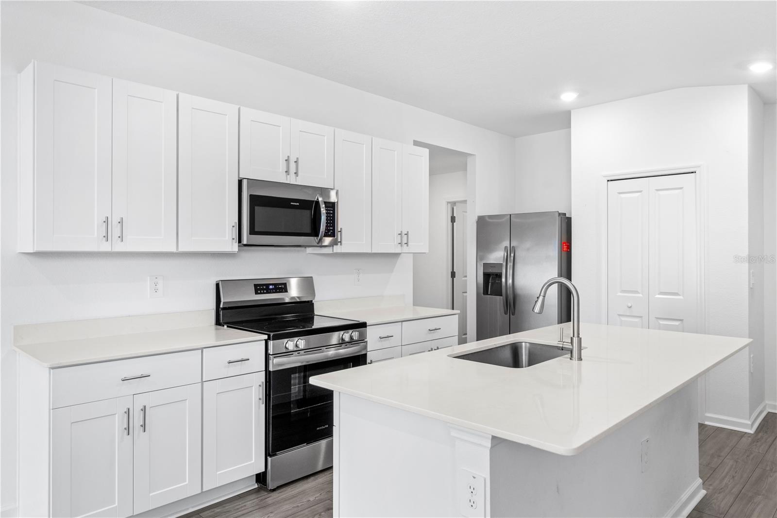 MARION RANCH PHASES - Residential Lease