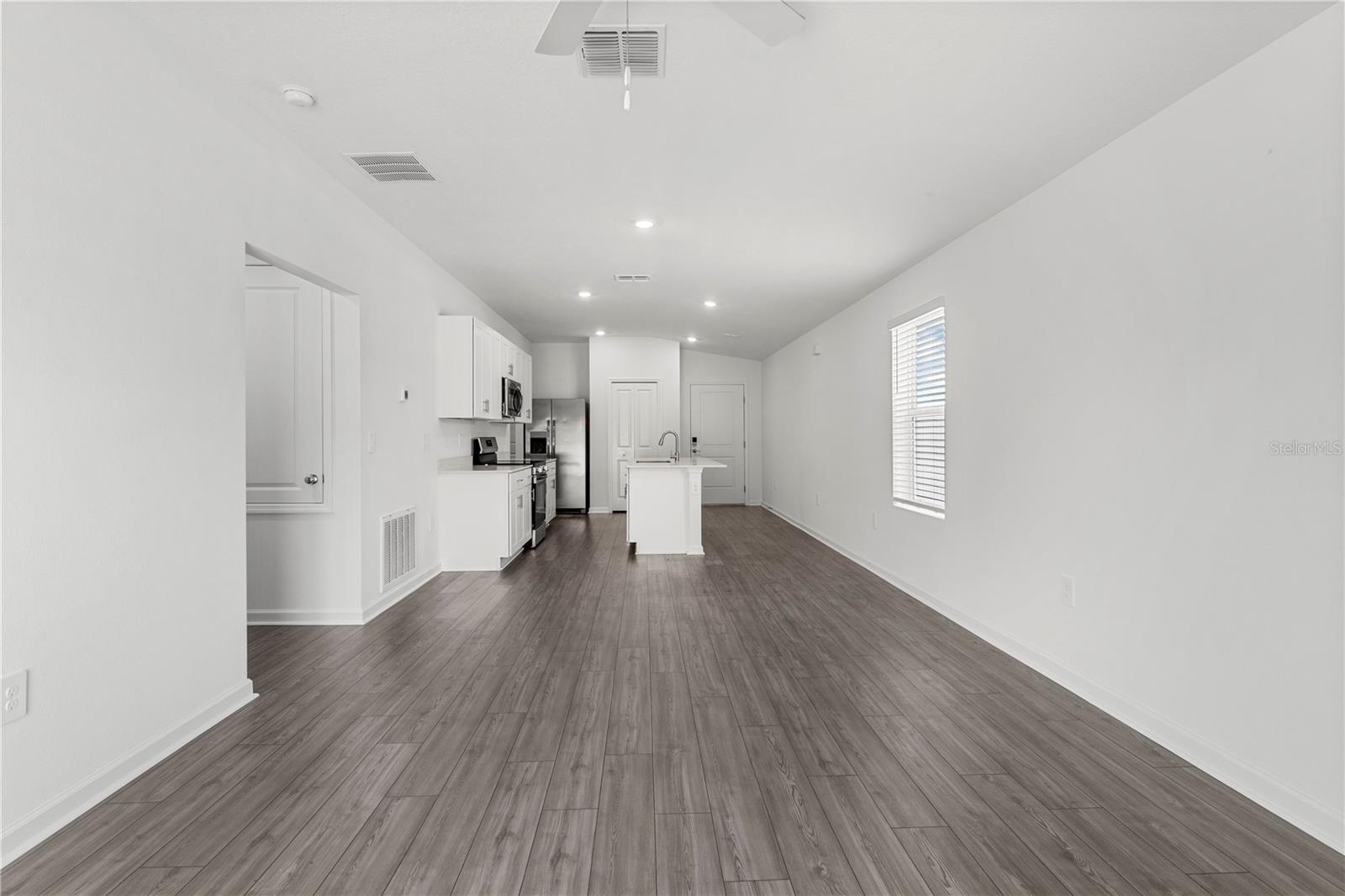 MARION RANCH PHASES - Residential Lease