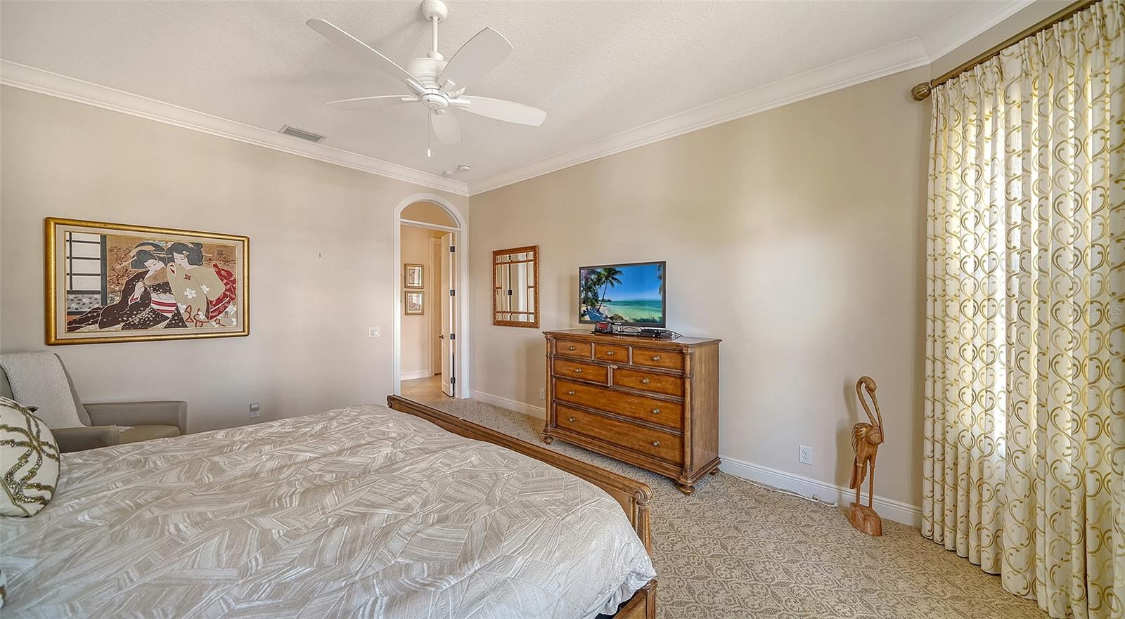 COUNTRY CLUB SHORES - Residential