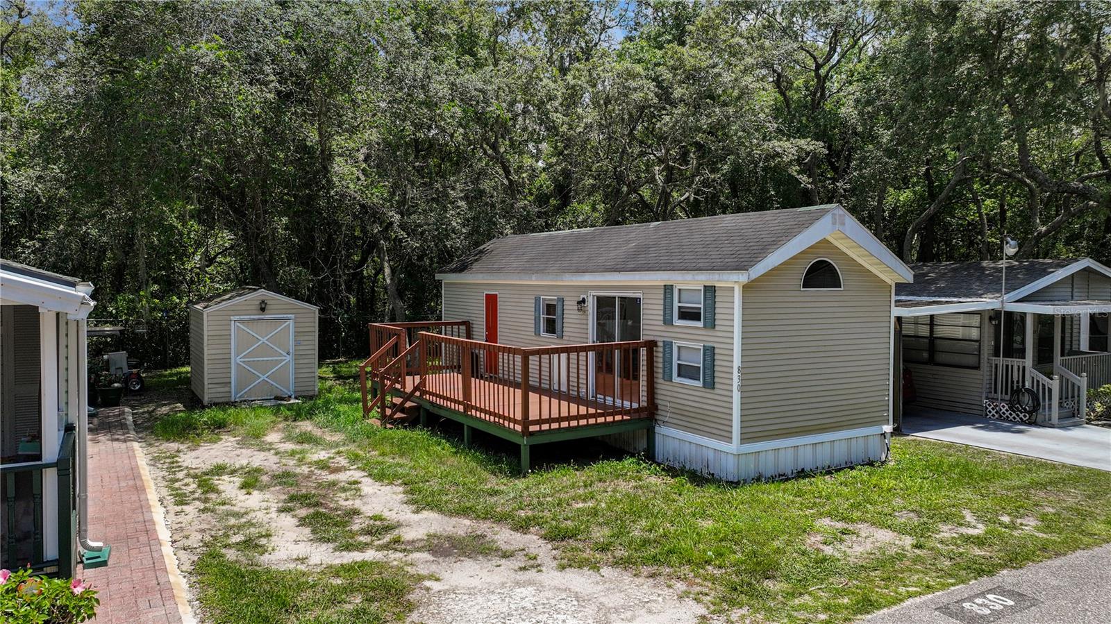 YOGI BEARS JELLYSTONE PARK CONDO 02A - Residential
