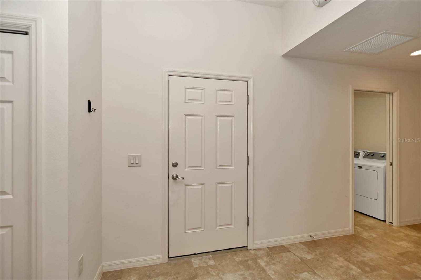 PHILLIPS VILLAS - Residential
