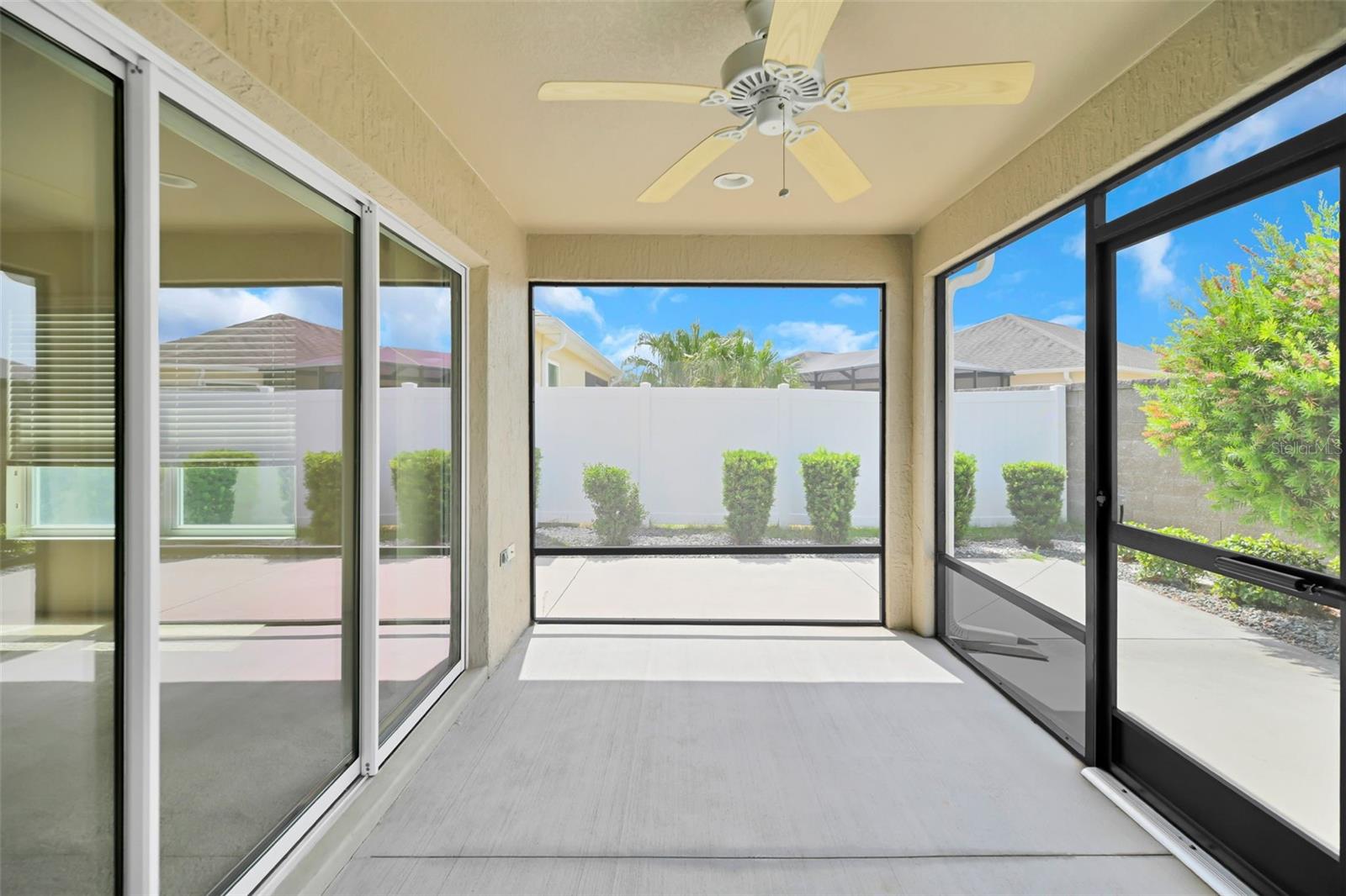 PHILLIPS VILLAS - Residential
